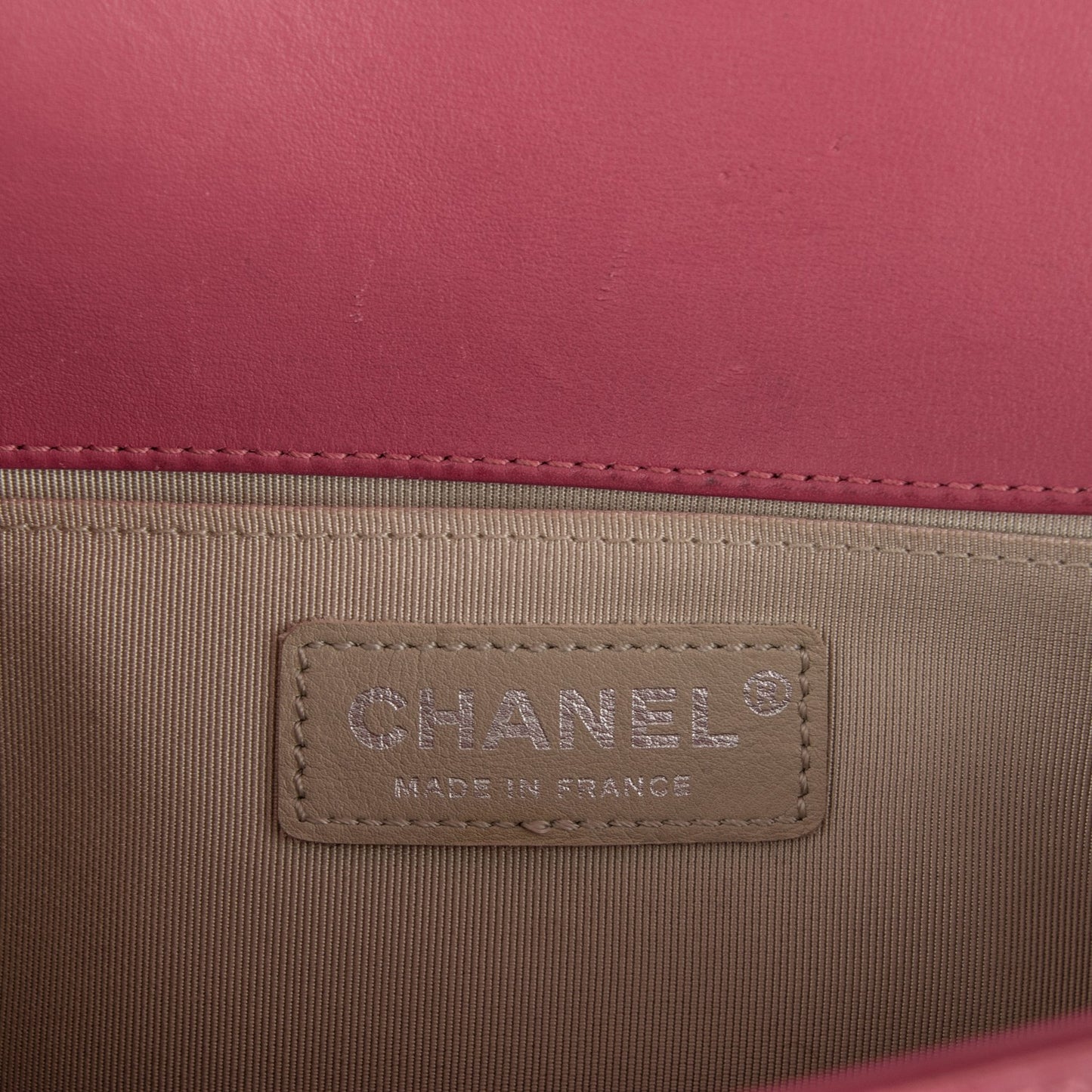 Distressed Patent Quilted Medium Boy Flap Pink