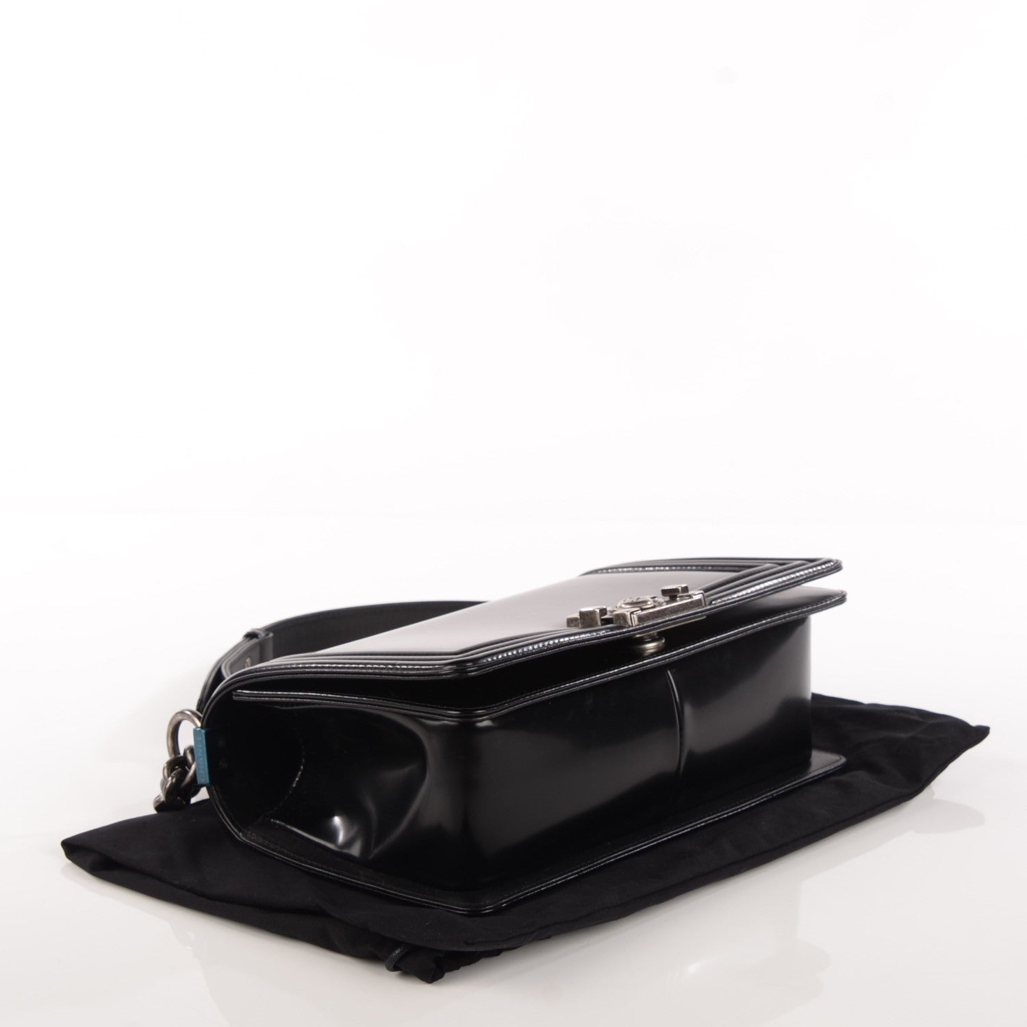 Chanel Glazed Calfskin Medium Boy Flap Black 4 of 9