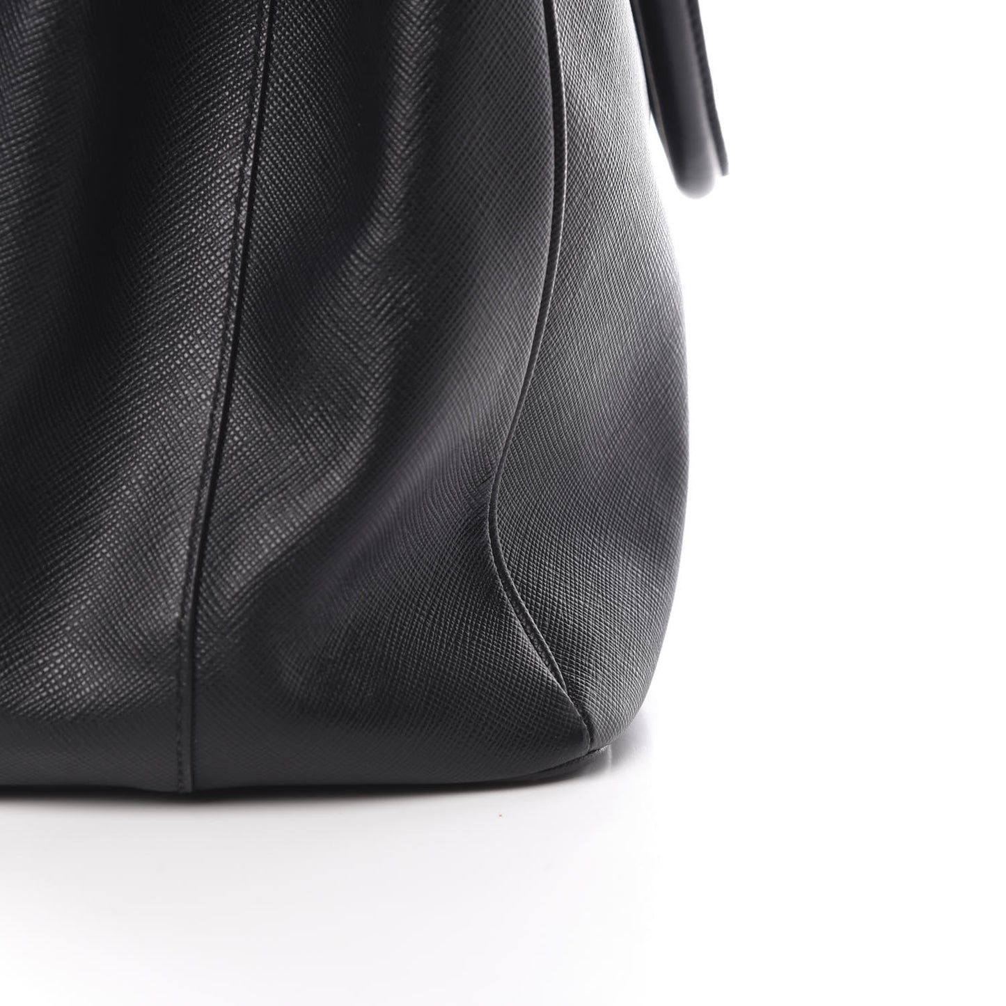 Saffiano Medium Galleria Double Zip Tote Black