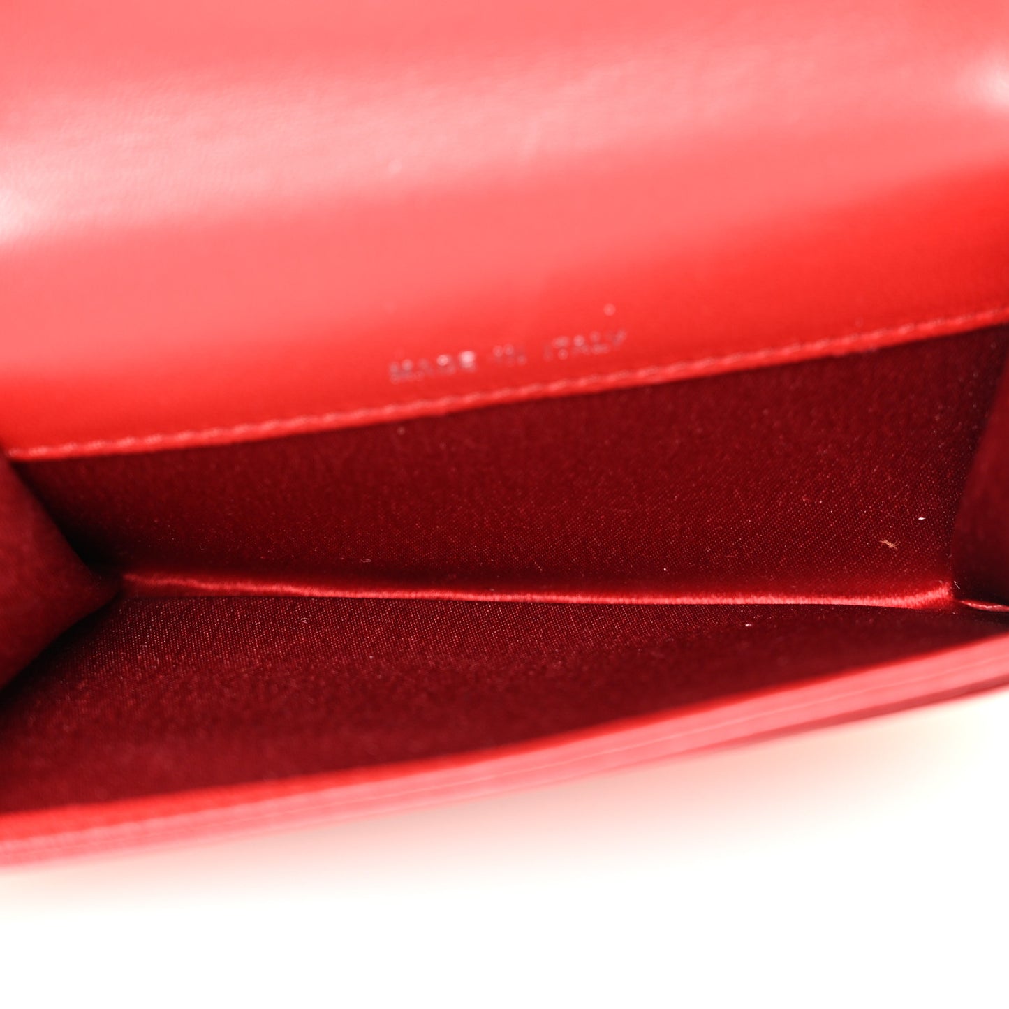 Lambskin Camellia Embossed Flap Card Holder Red