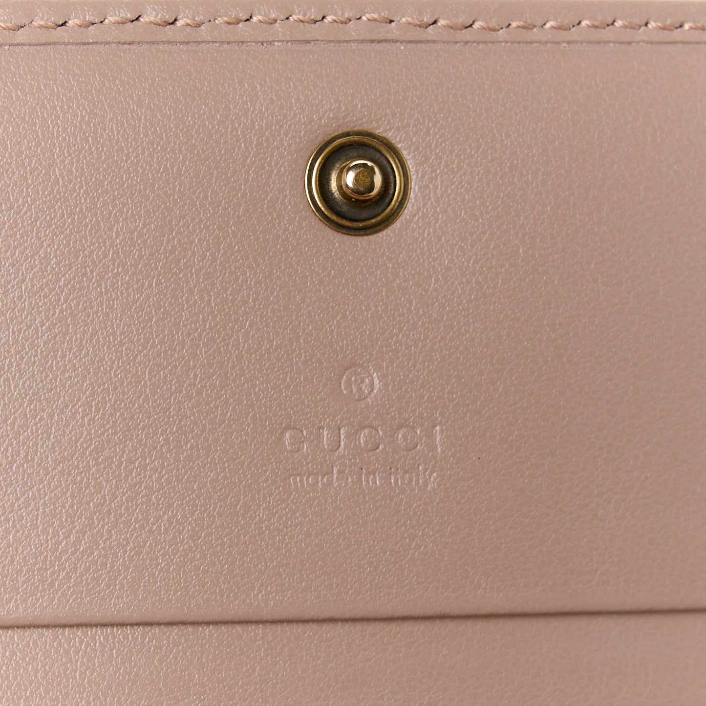 Calfskin Matelasse GG Marmont Card Case Wallet Porcelain Rose