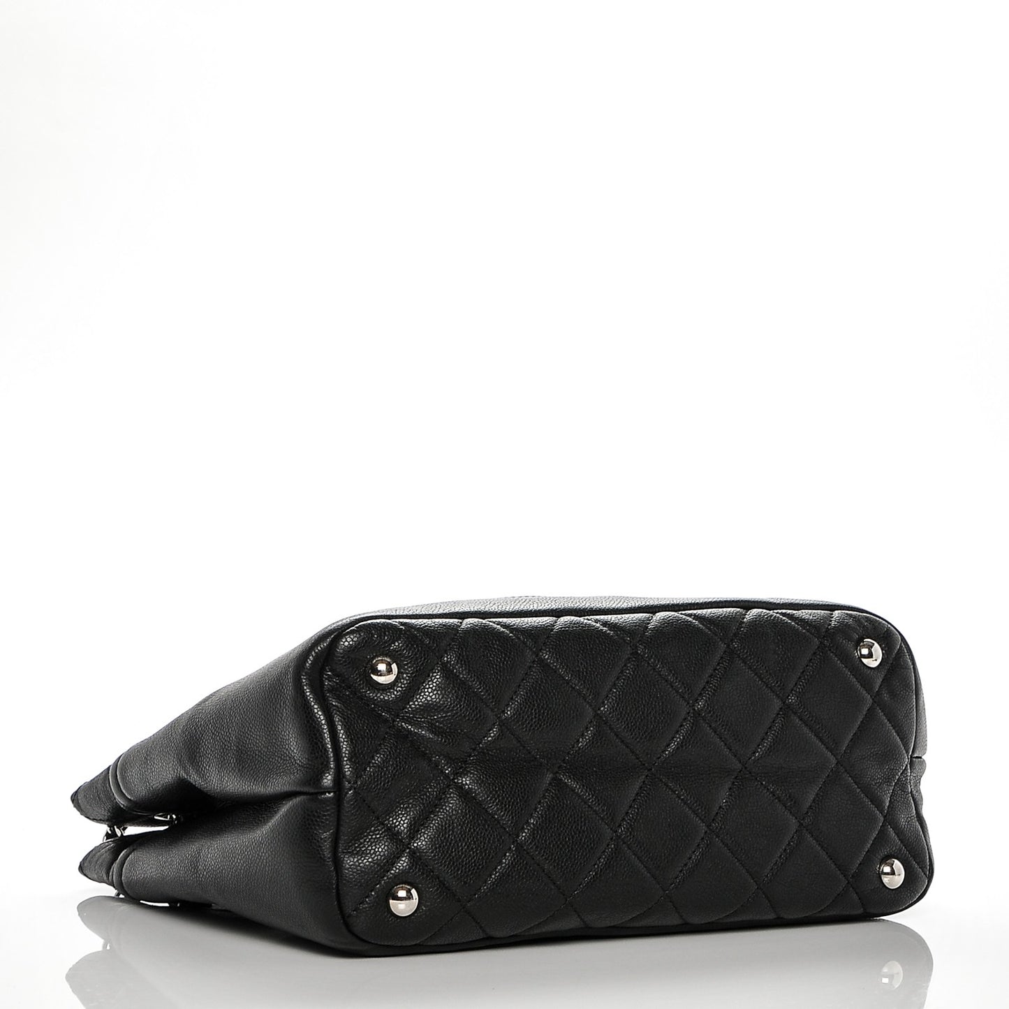 Caviar Quilted CC Timeless Soft Tote Black