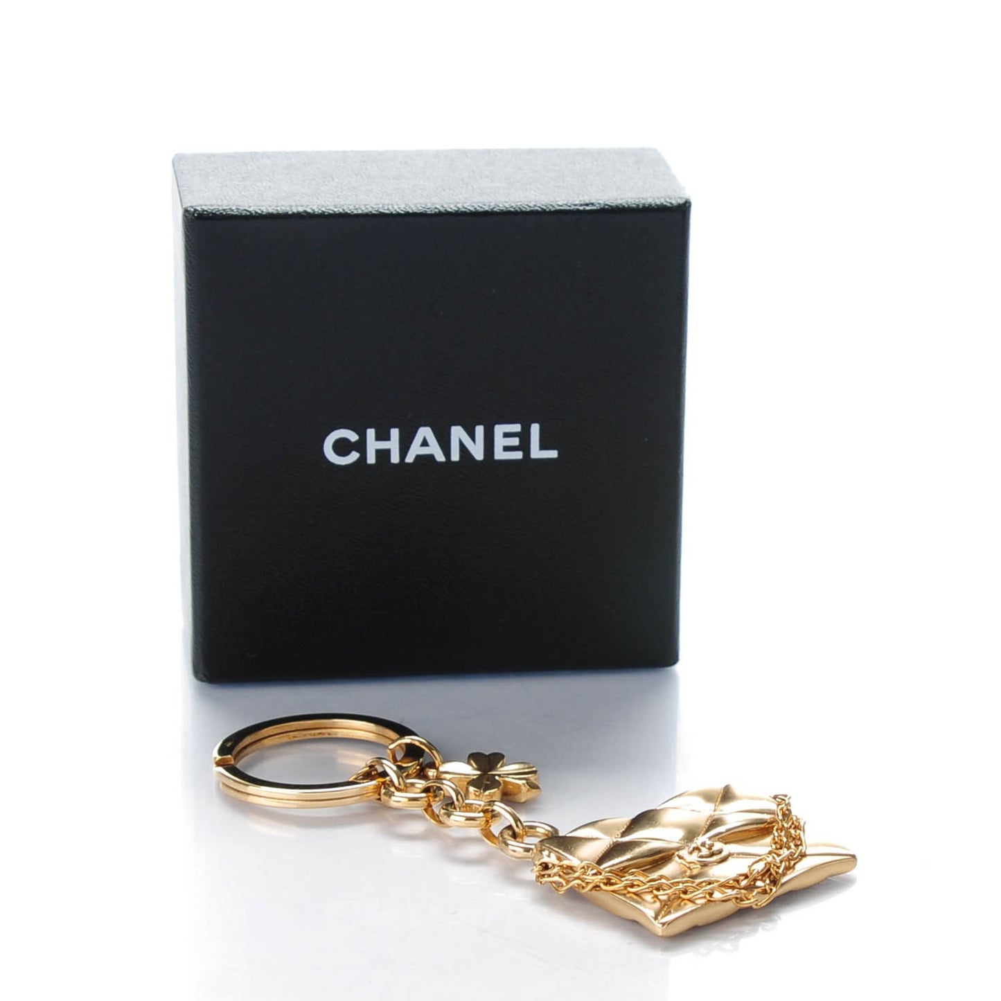 Quilted Flap Clover Keychain Gold