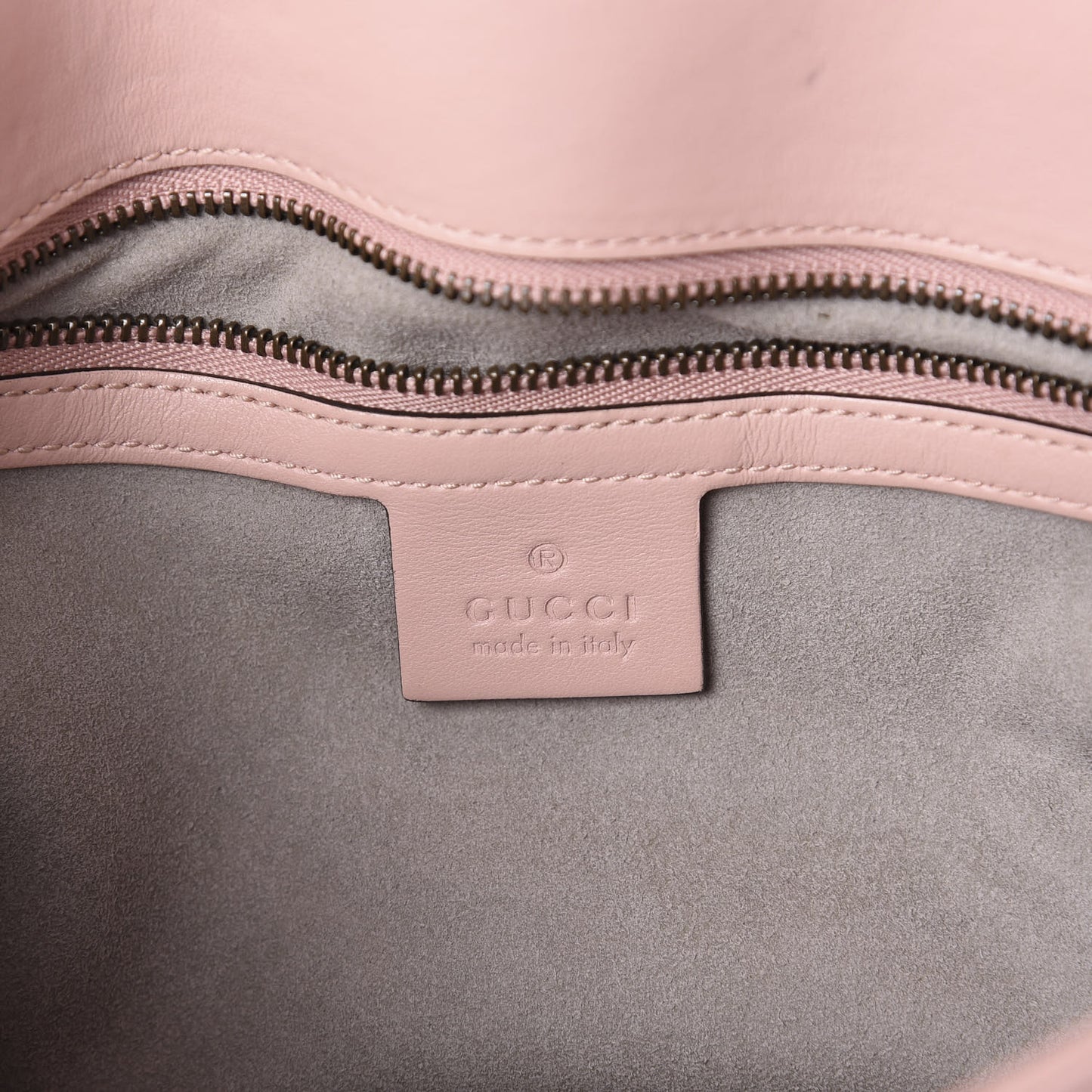 Calfskin Matelasse Small GG Marmont Shoulder Bag Perfect Pink