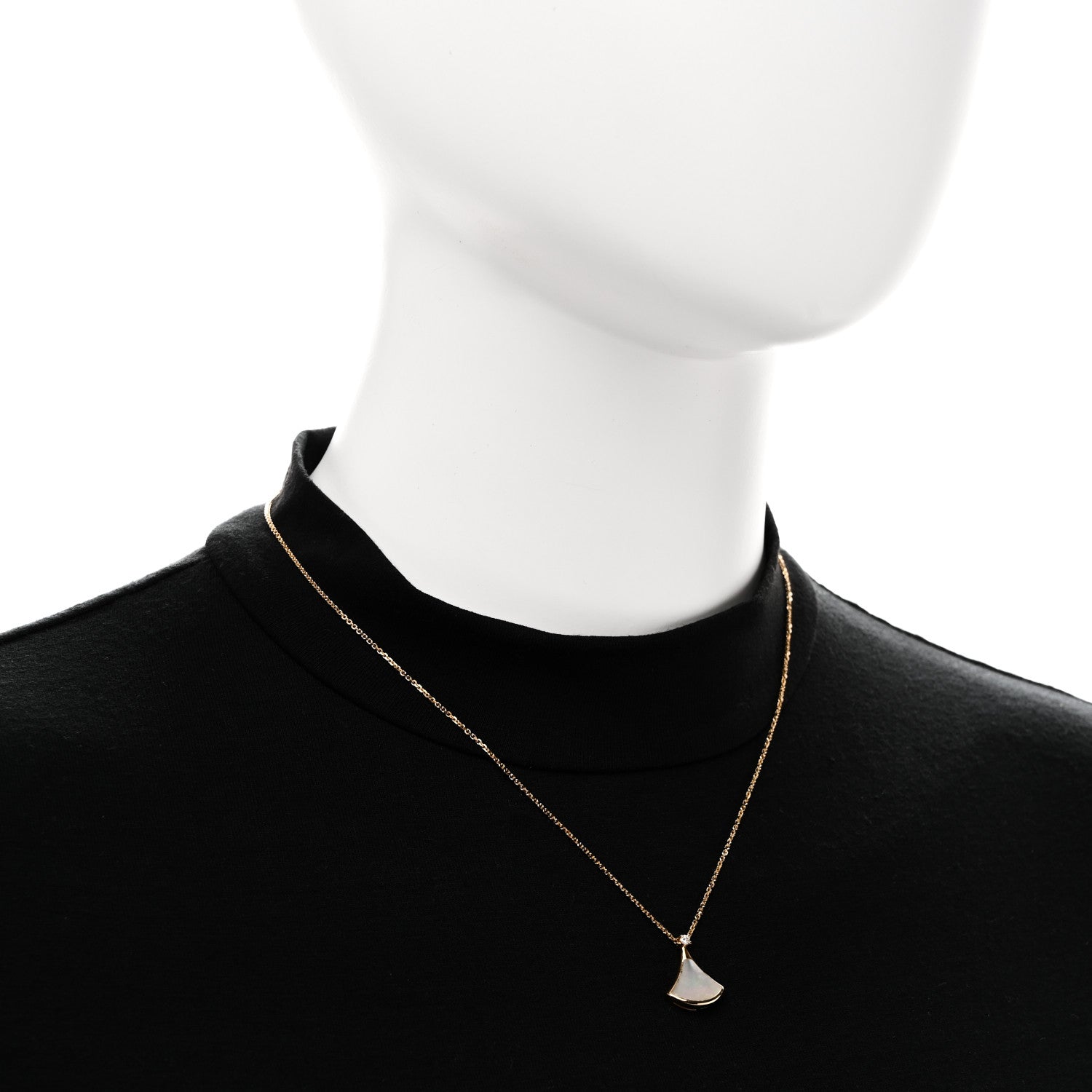 Bulgari 18K Yellow Gold Diamond Mother of Pearl Small Divas' Dream Pendant Necklace 2 of 5