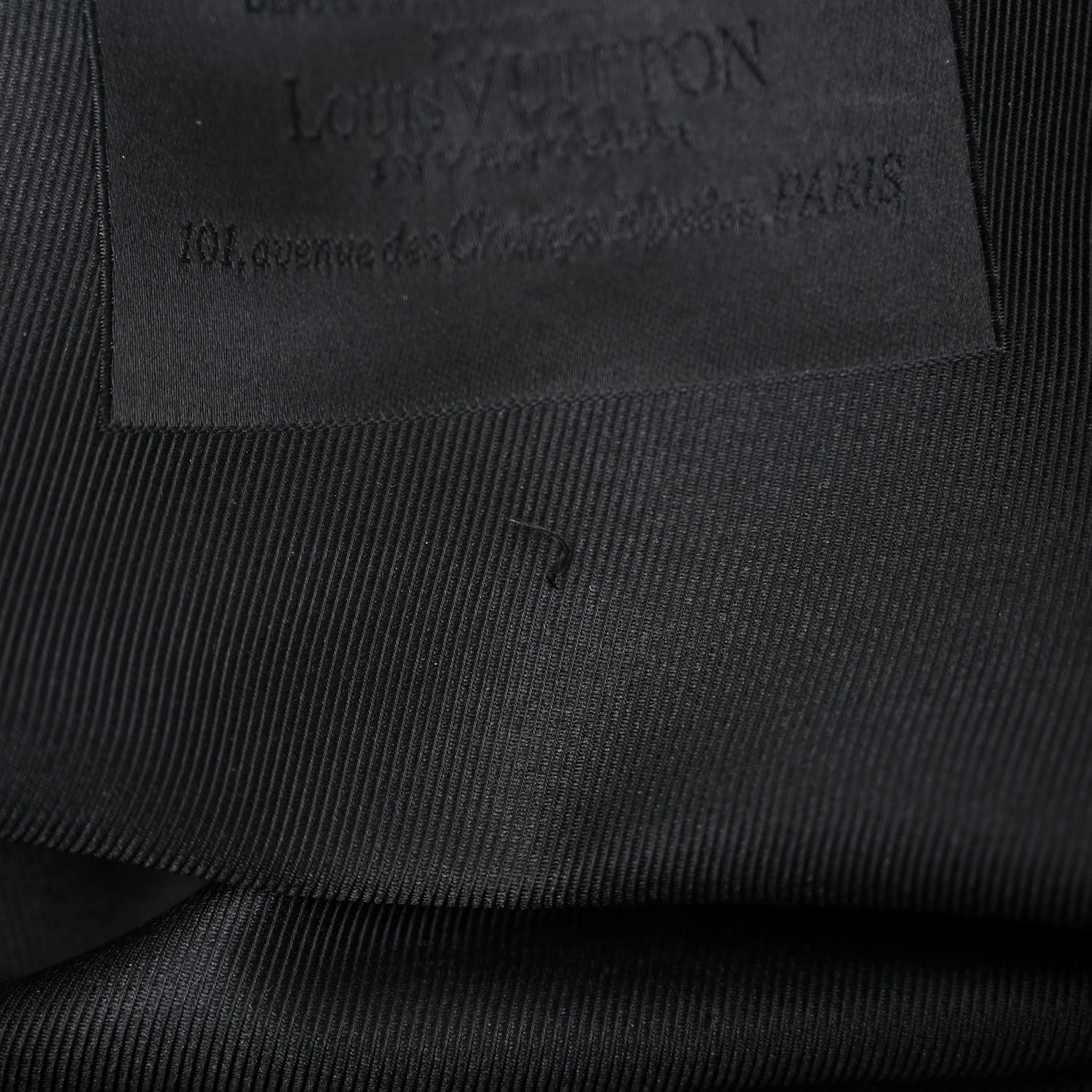 Louis Vuitton Monogram Volupte Psyche Gris 16 of 36