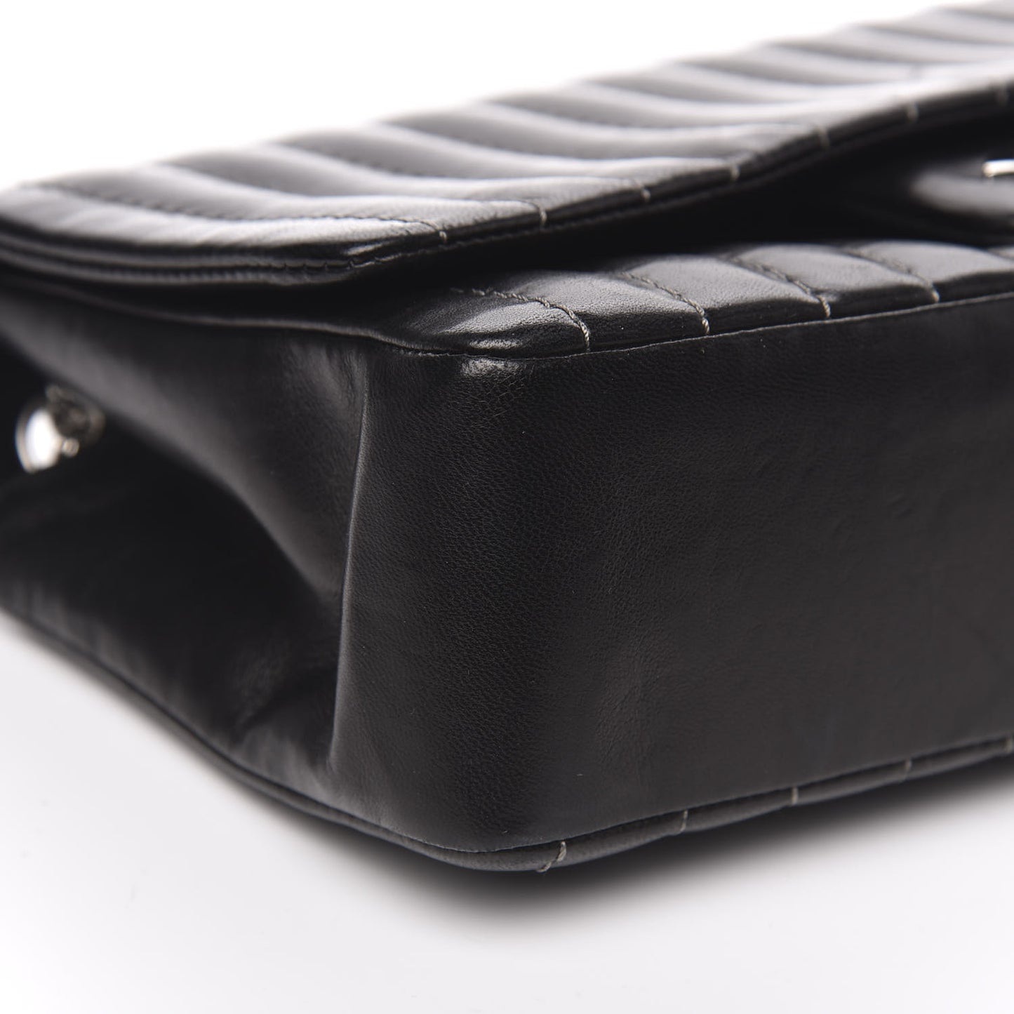 Lambskin Vertical Quilted Medium Single Flap Black