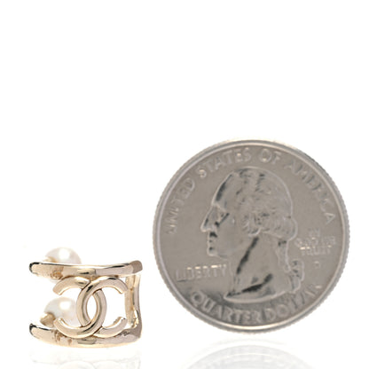 Chanel Pearl CC Single Ear Cuff Gold 3 of 4