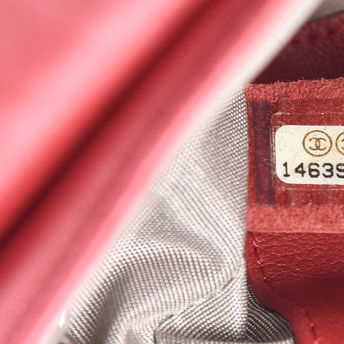 Lambskin Half Moon Wallet On Chain WOC Red
