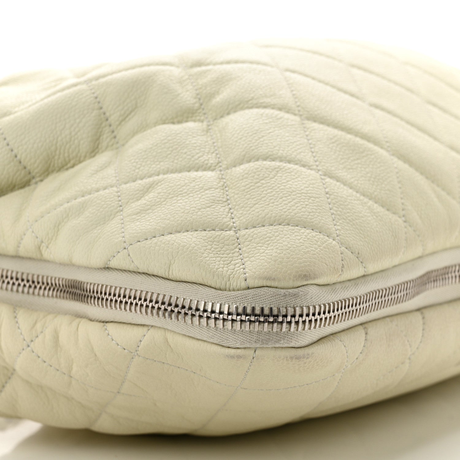 Chanel Caviar Quilted Expandable Zip Shoulder Bag White 10 of 12