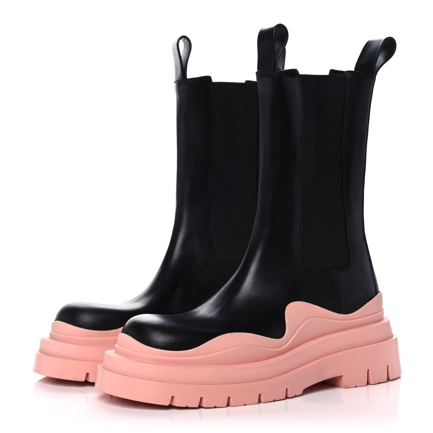 Bottega Veneta Calfskin The Tire Chelsea Boots 39.5 Black Peachy 3 of 11