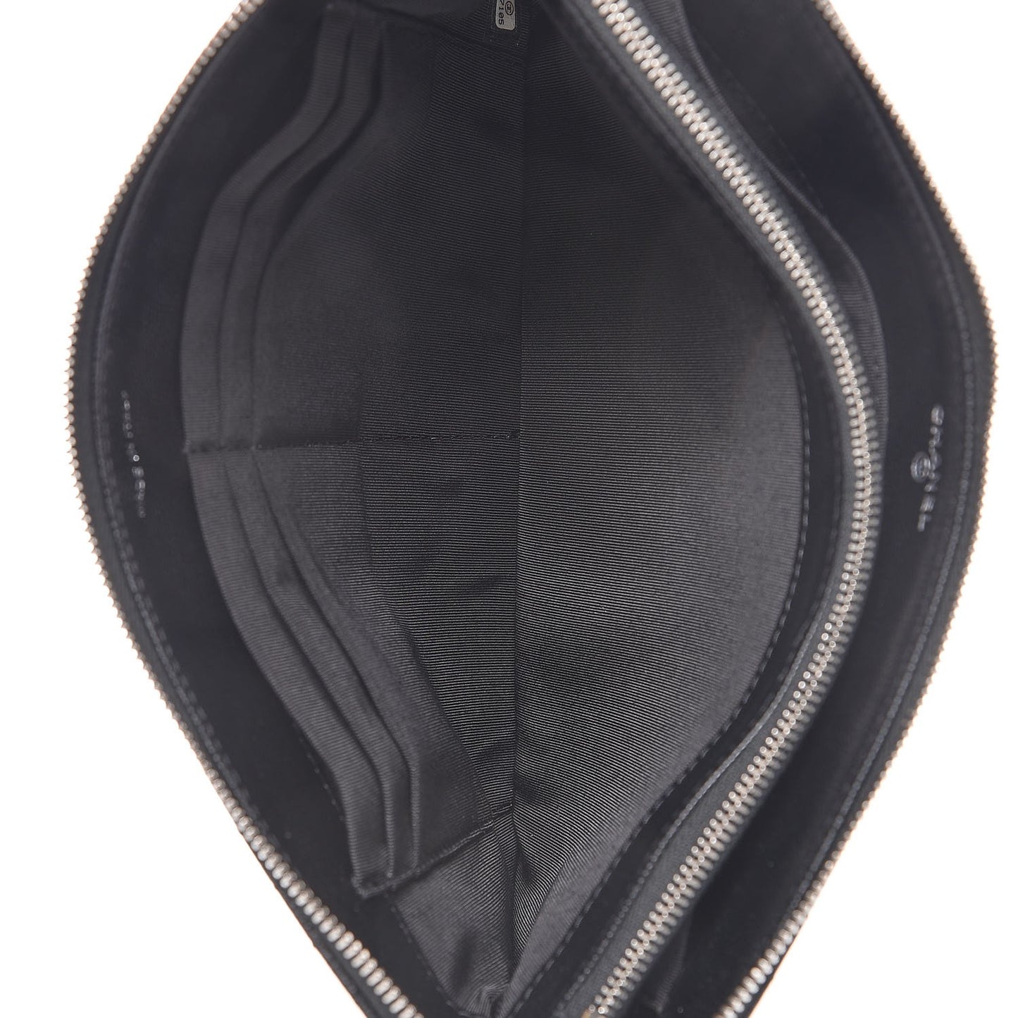 Caviar Chevron Quilted Large Zipped Clutch Black