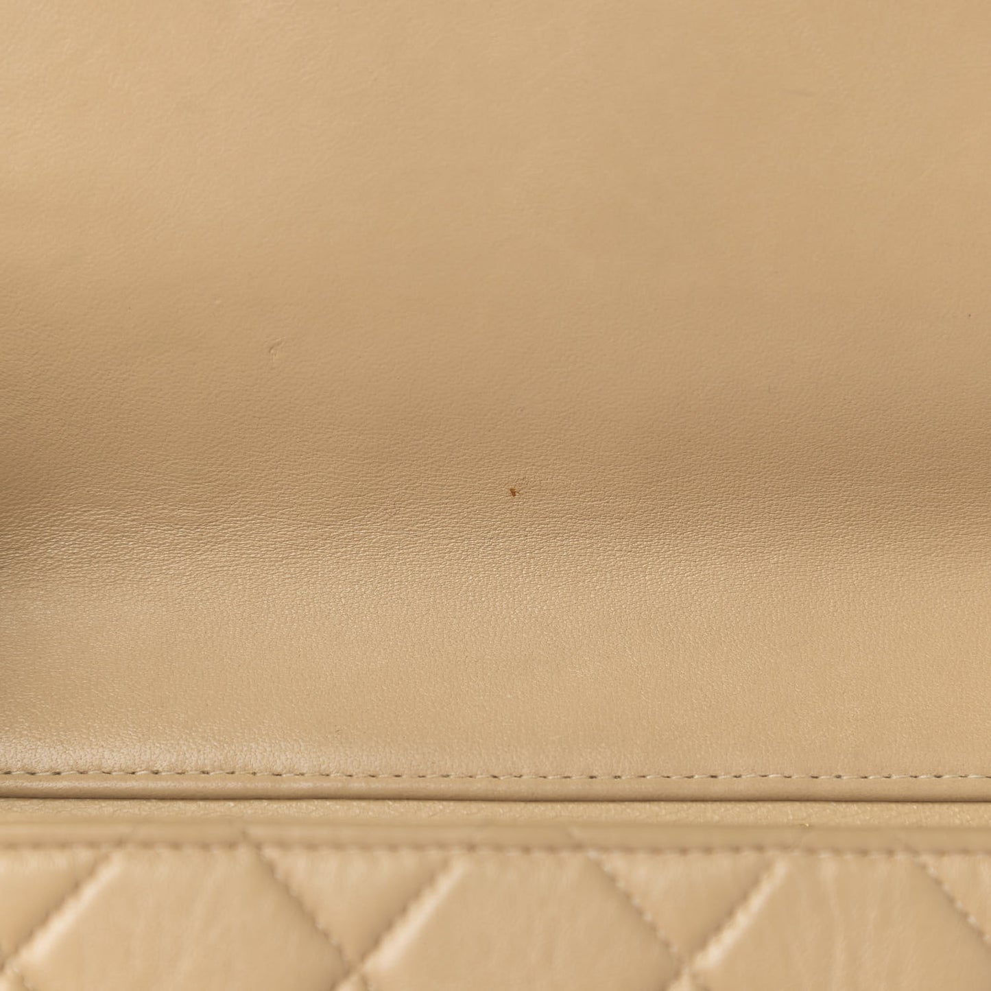 Lambskin Quilted Medium Double Sided Flap Beige