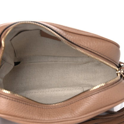Gucci Pebbled Calfskin Small Soho Disco Bag Camelia 4 of 4