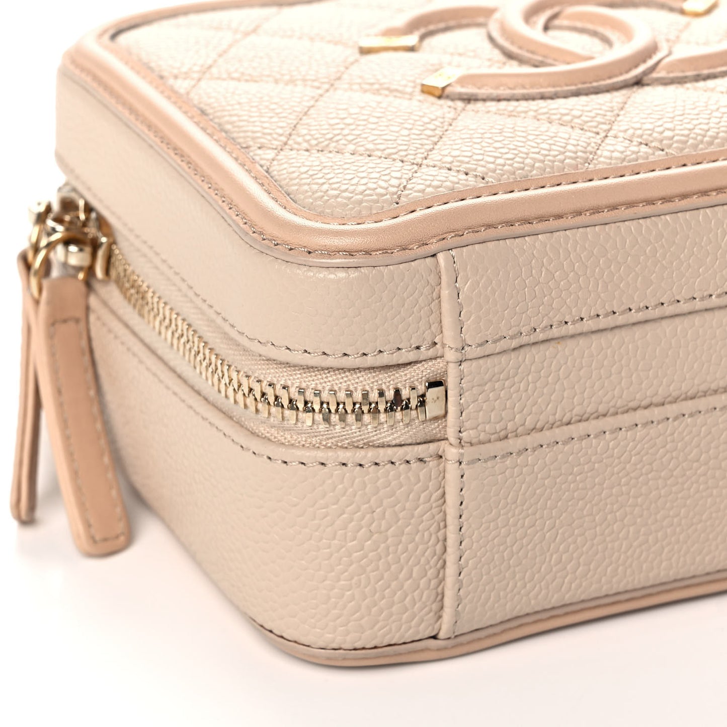 Caviar Quilted Small CC Filigree Vanity Case Beige
