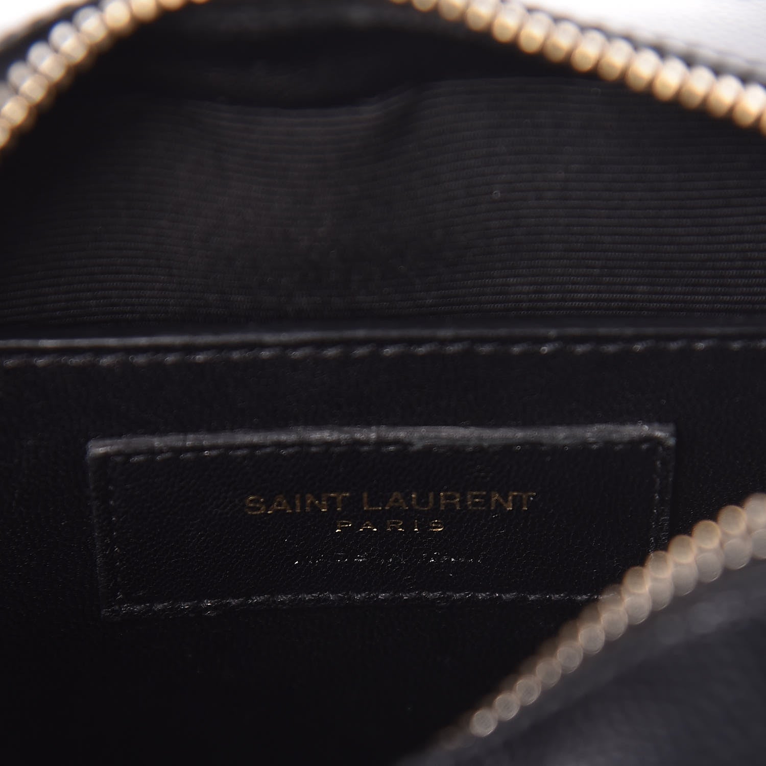 Saint Laurent Grain De Poudre Small Classic Monogram Camera Bag Black 6 of 9