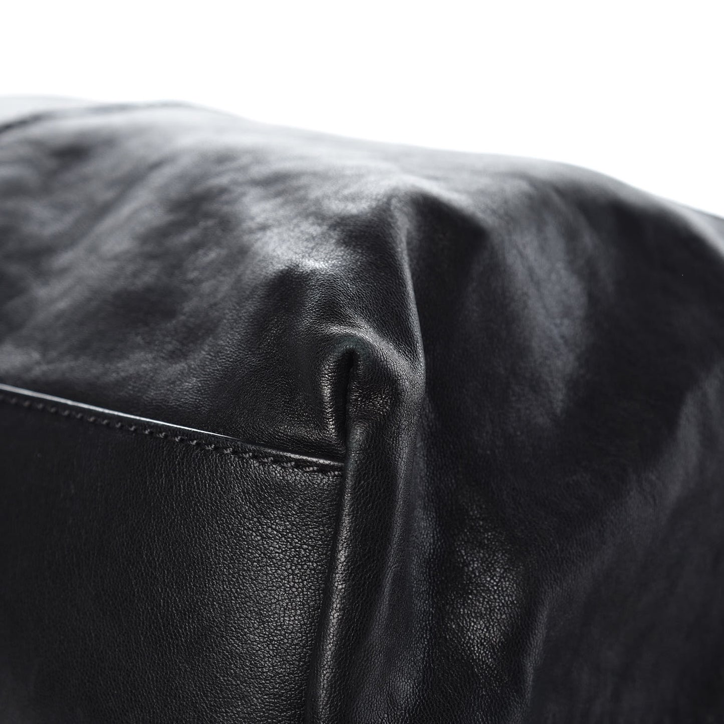 Lambskin Medium Nightingale Black