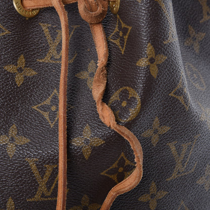 Louis Vuitton Monogram Petit Noe 14 of 17