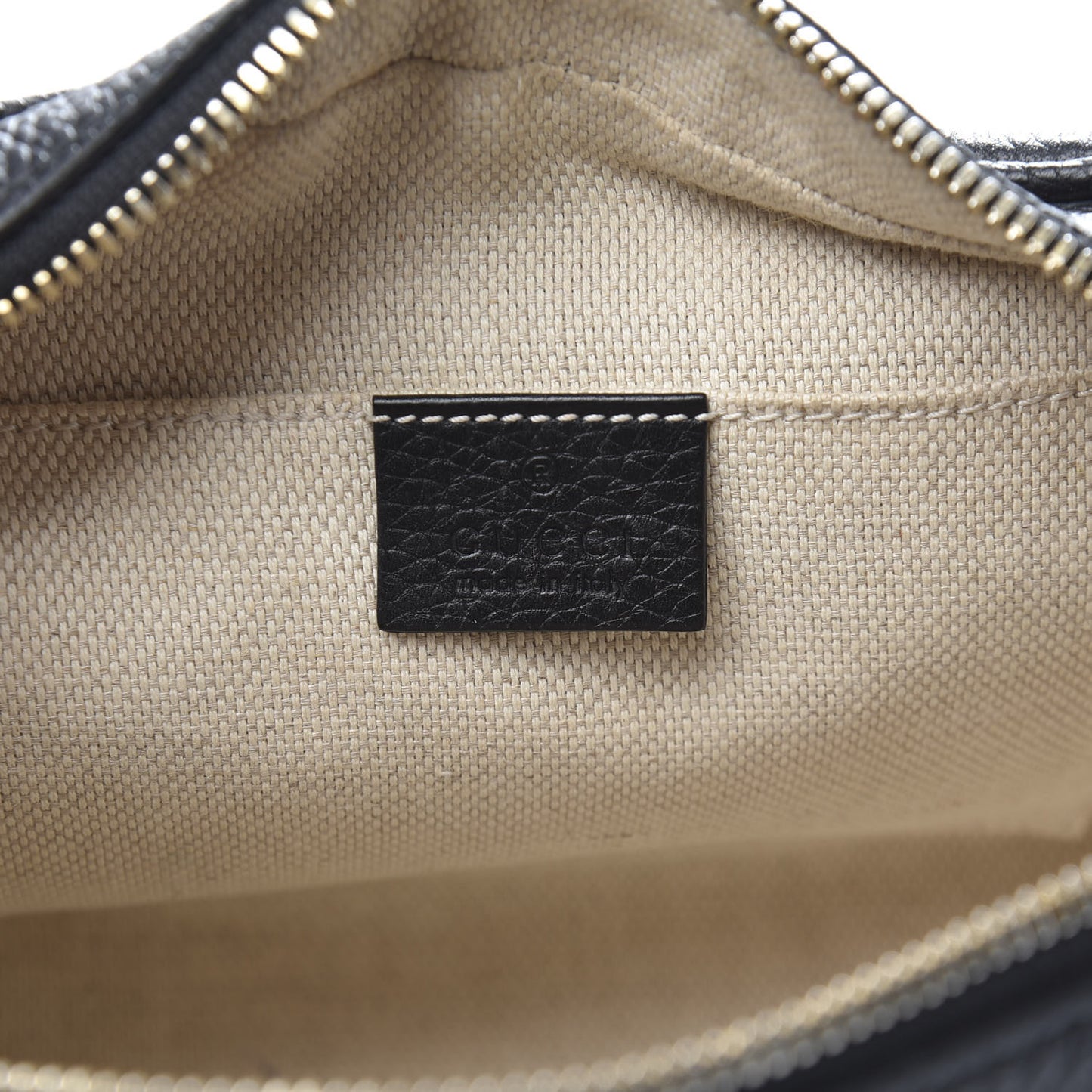 Pebbled Calfskin Small Soho Disco Bag Black
