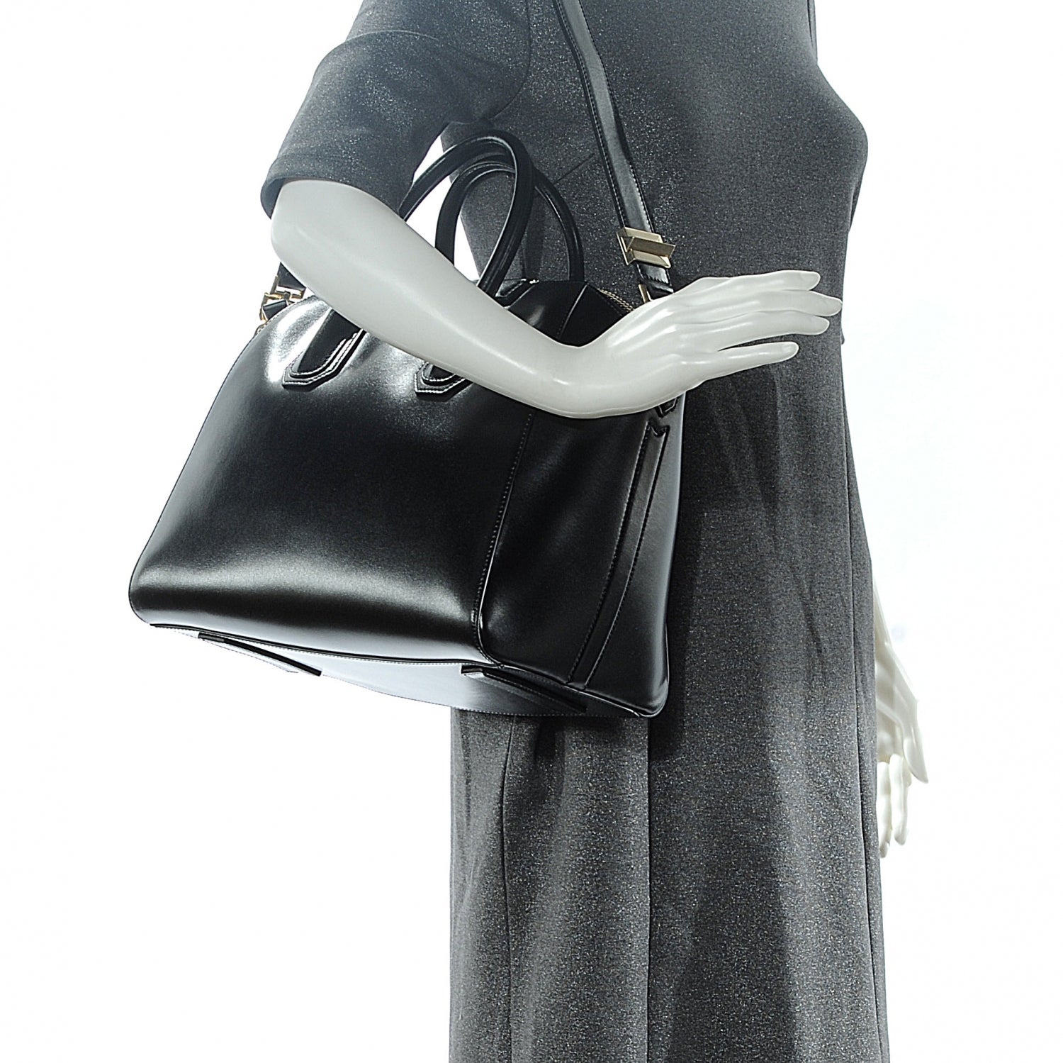 Givenchy Shiny Lord Calfskin Medium Antigona Black 2 of 8