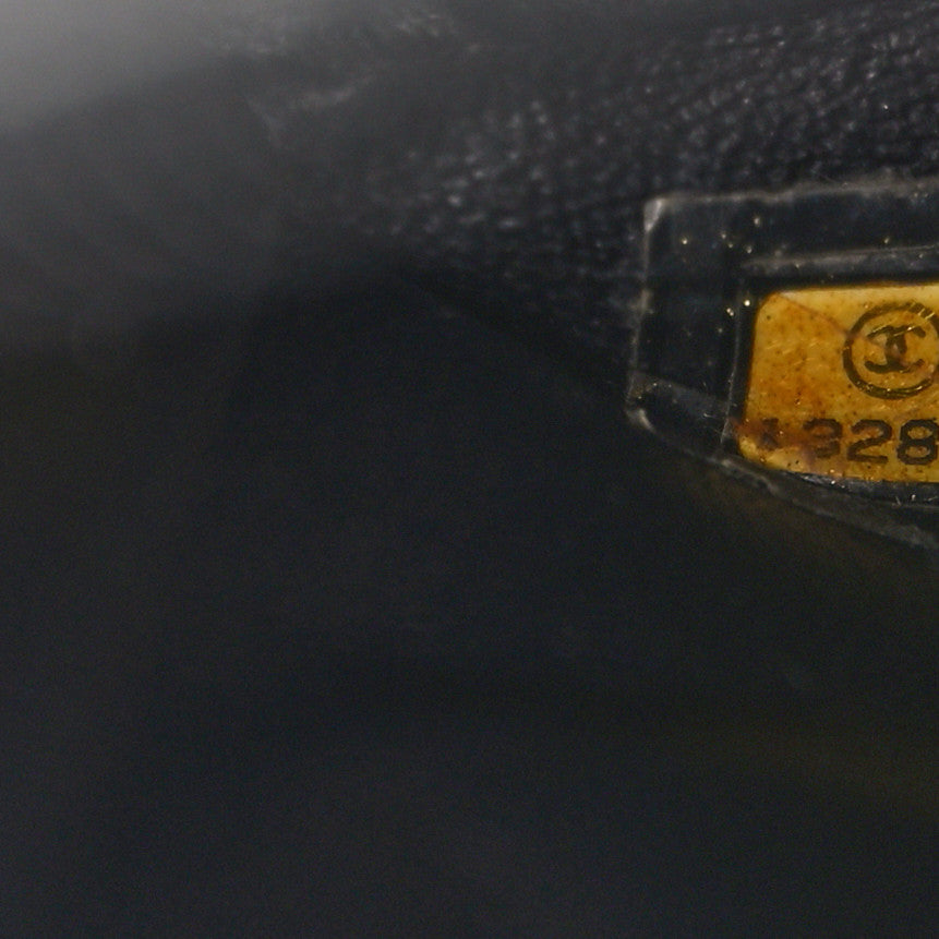 Caviar Quilted Jumbo Single Flap Black