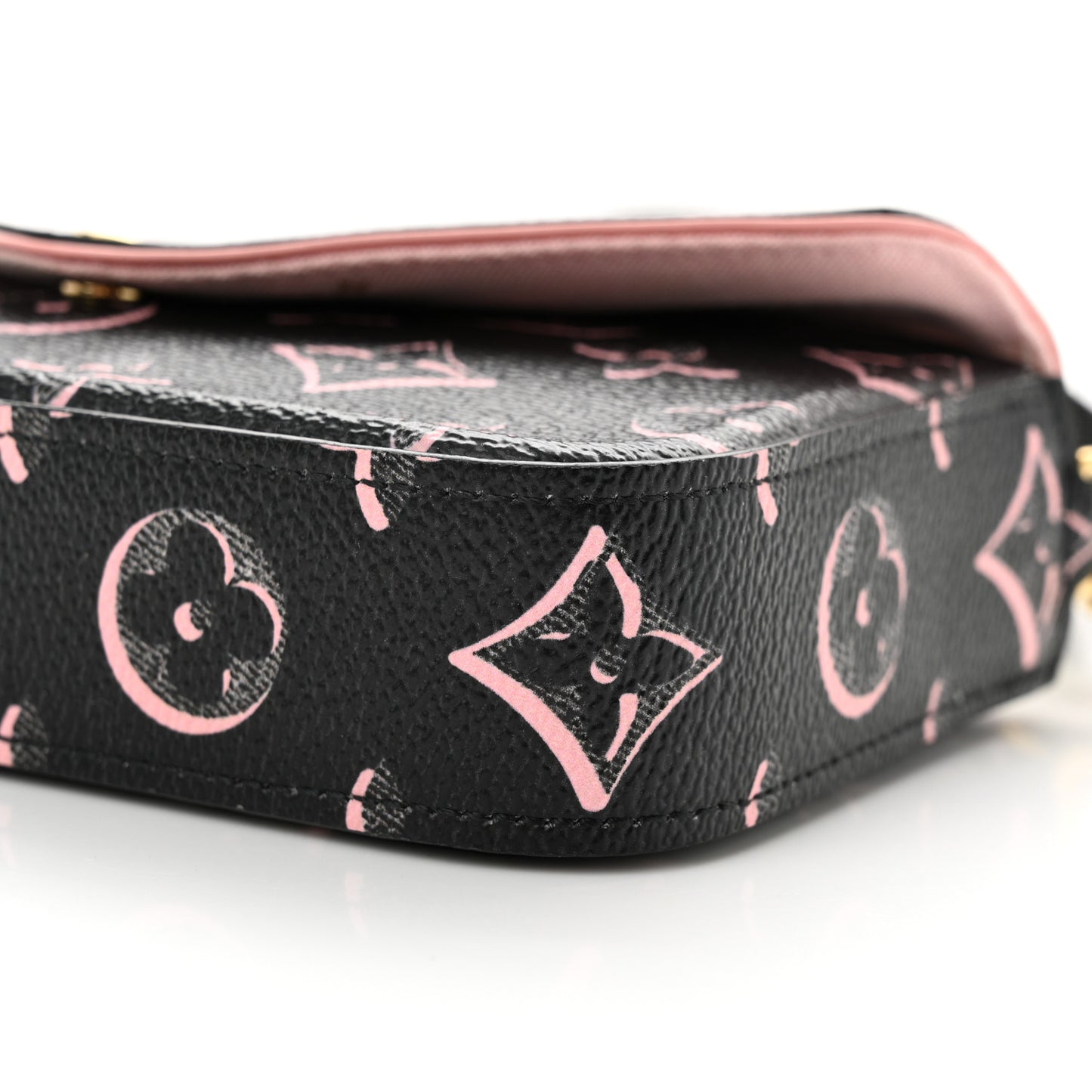 LOUIS VUITTON Monogram Fall For You Felicie Strap & Go Black