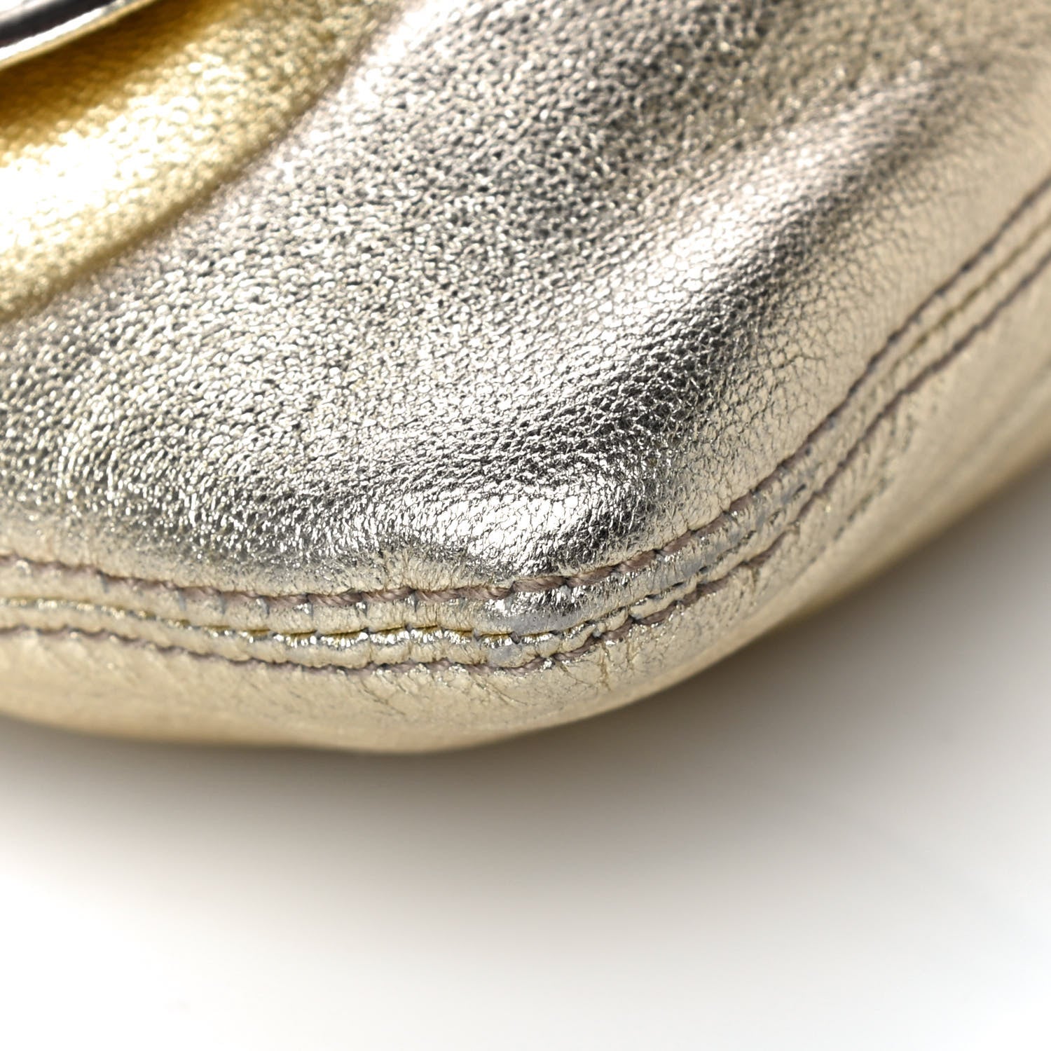 Gucci Metallic Calfskin Satin Bamboo Clutch Argento 10 of 15