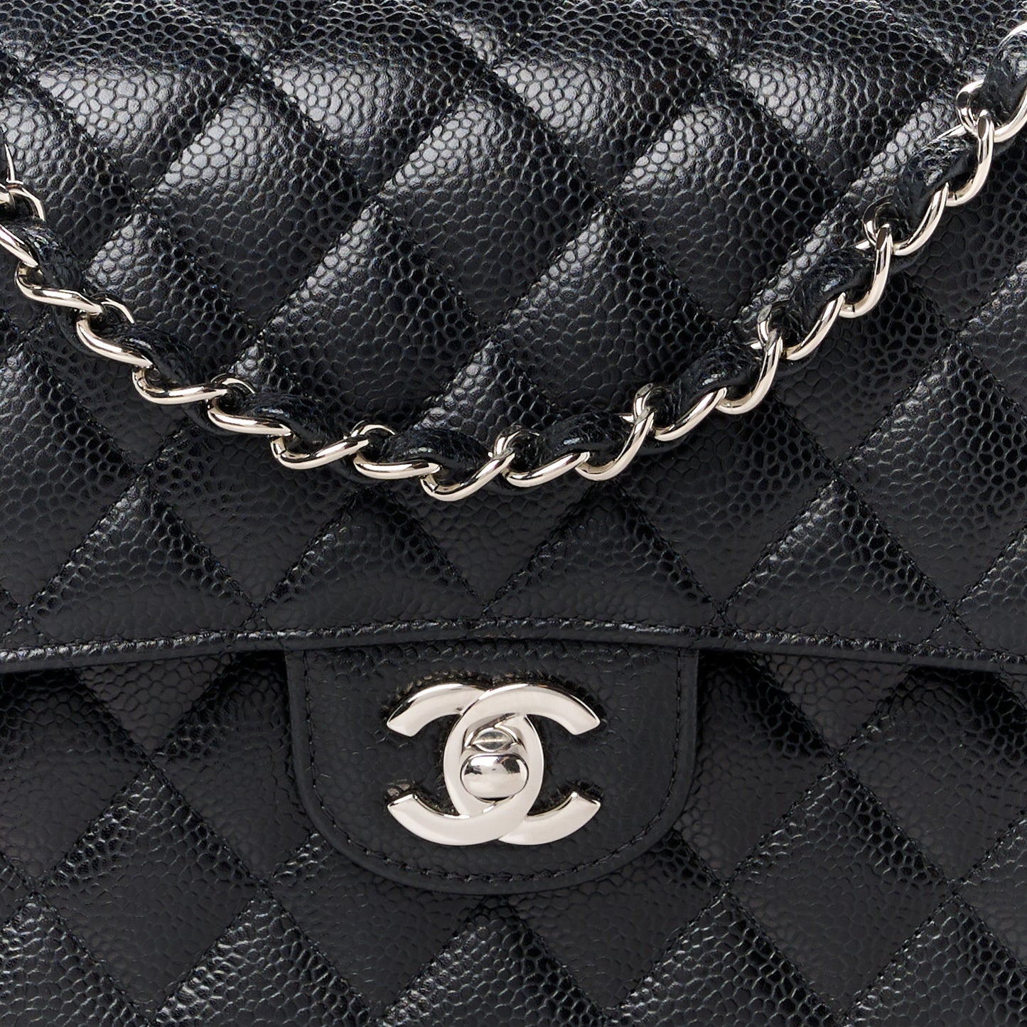 Caviar Quilted Medium Double Flap Black