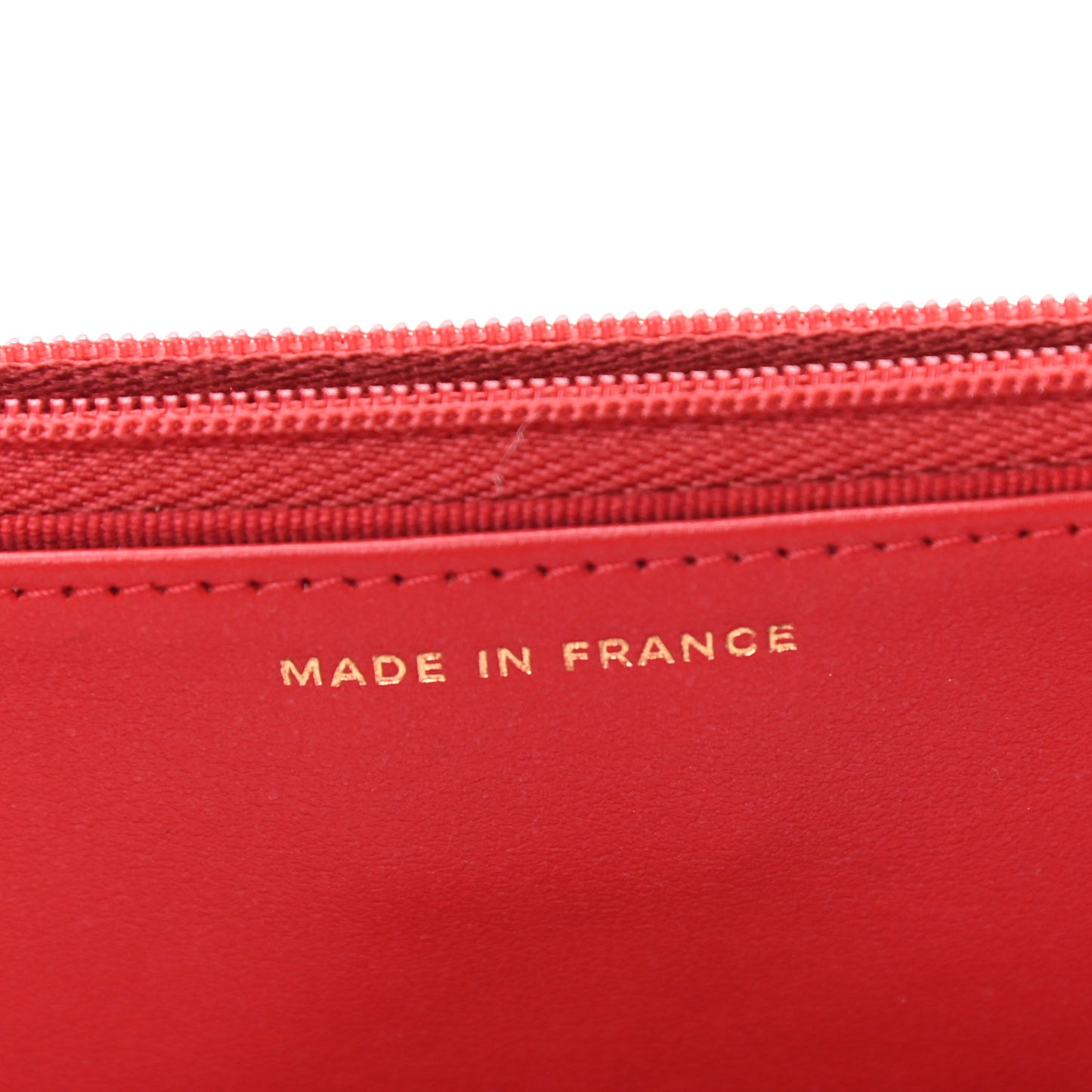 Caviar Quilted Wallet On Chain WOC Red