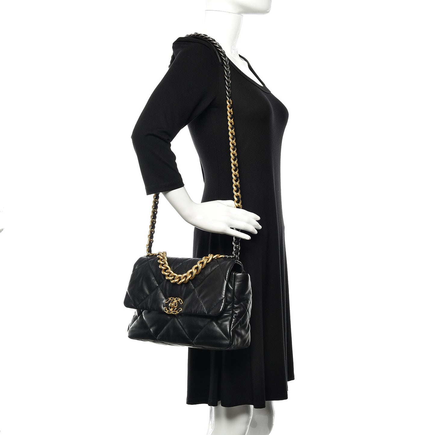 Lambskin Quilted Large 19 Flap Black