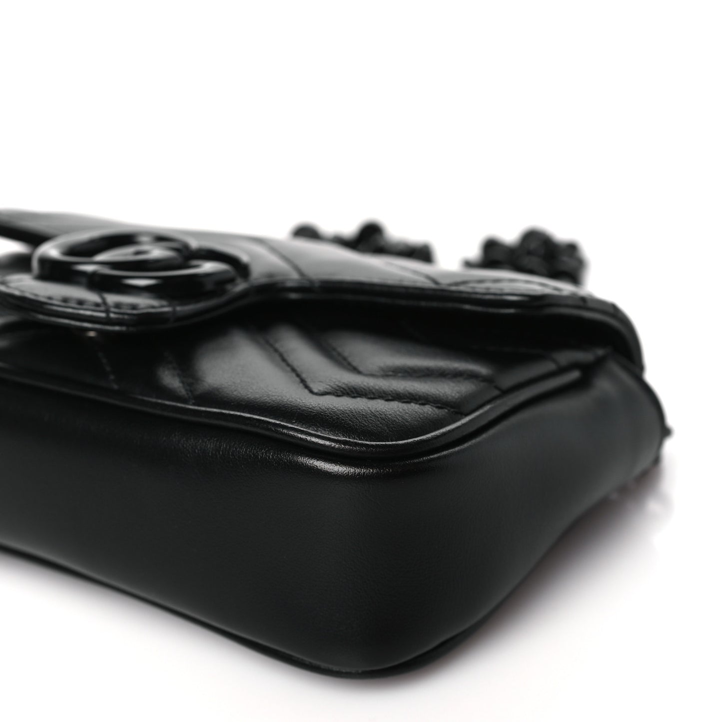 Calfskin Matelasse Monochrome GG Marmont Chain Belt Bag Black