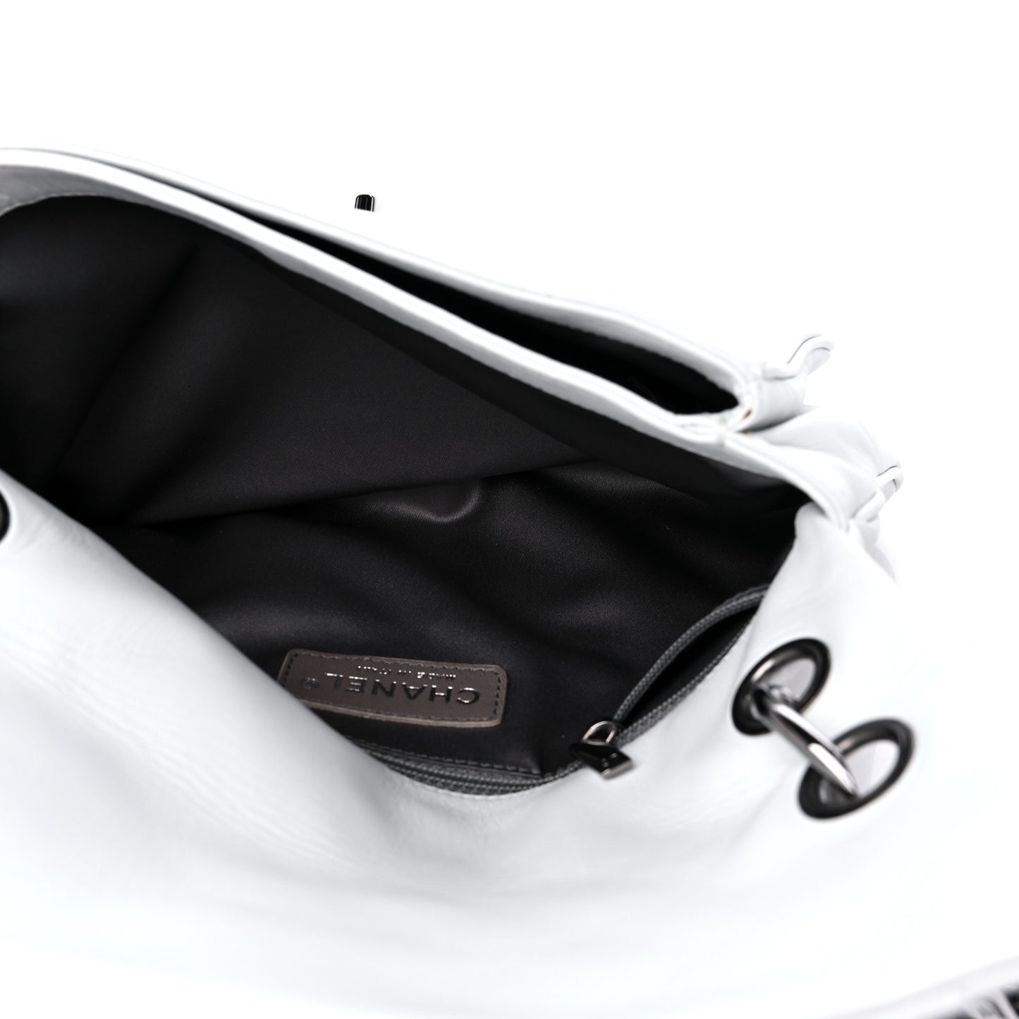 Lambskin Quilted Chain Mail Shoulder Bag White