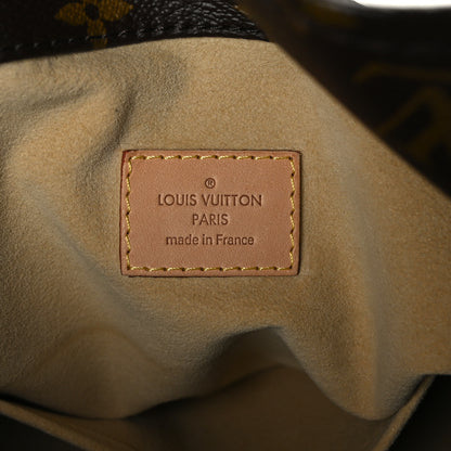 Louis Vuitton Monogram Artsy MM 7 of 9