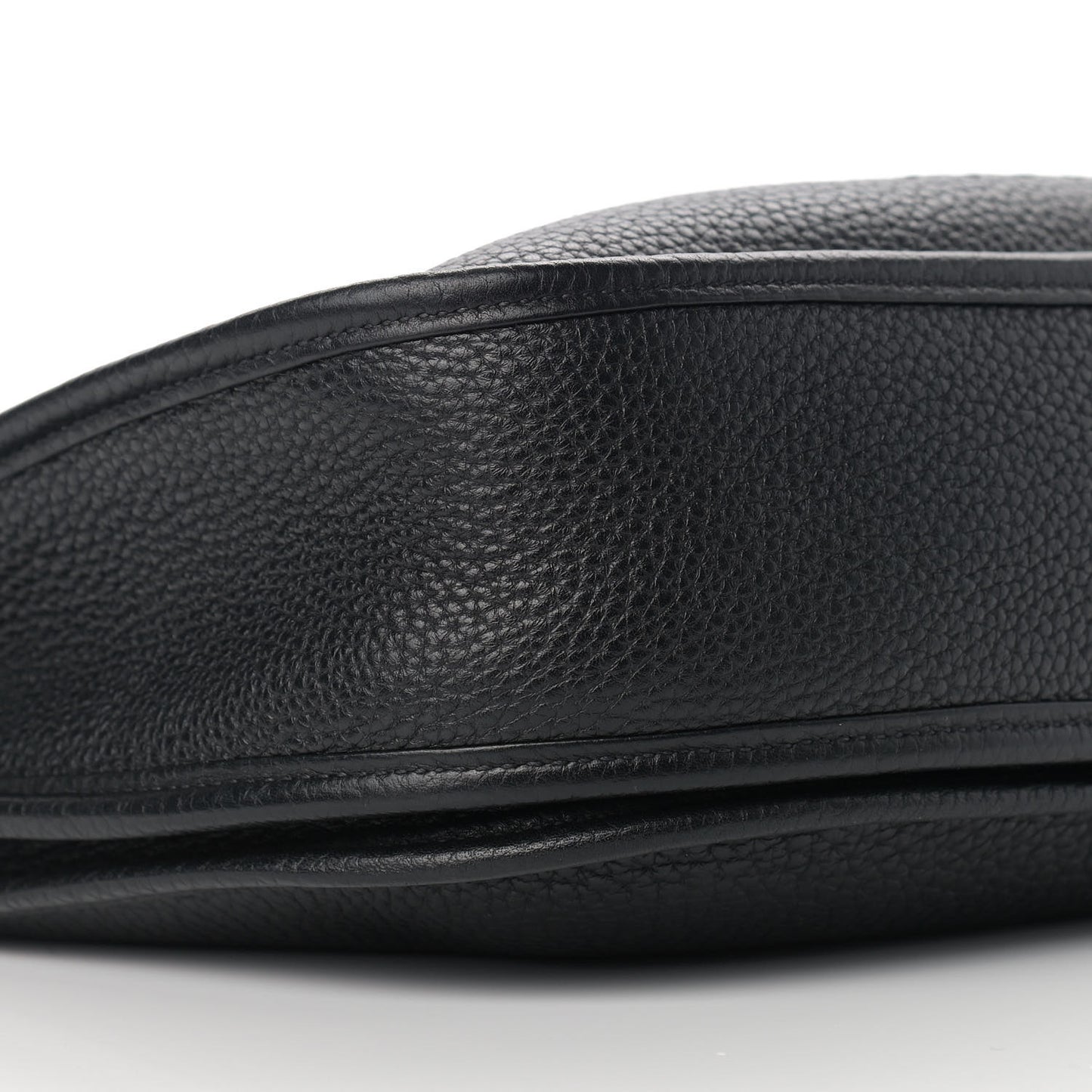 Taurillon Clemence Evelyne III PM Black