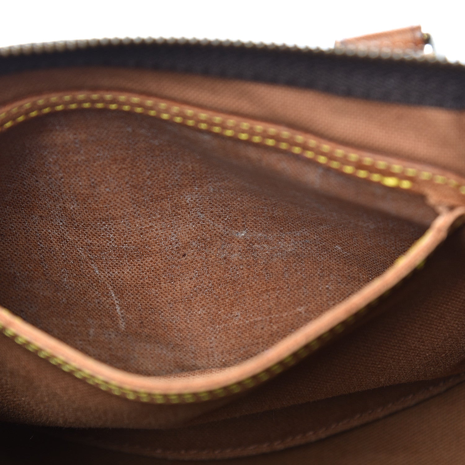Louis Vuitton Monogram Speedy 40 13 of 31