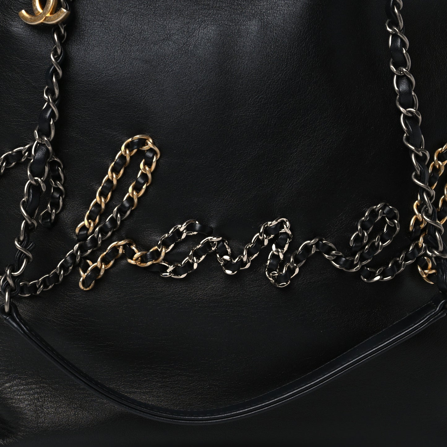 Calfskin Chain 20s Signature Tote Black