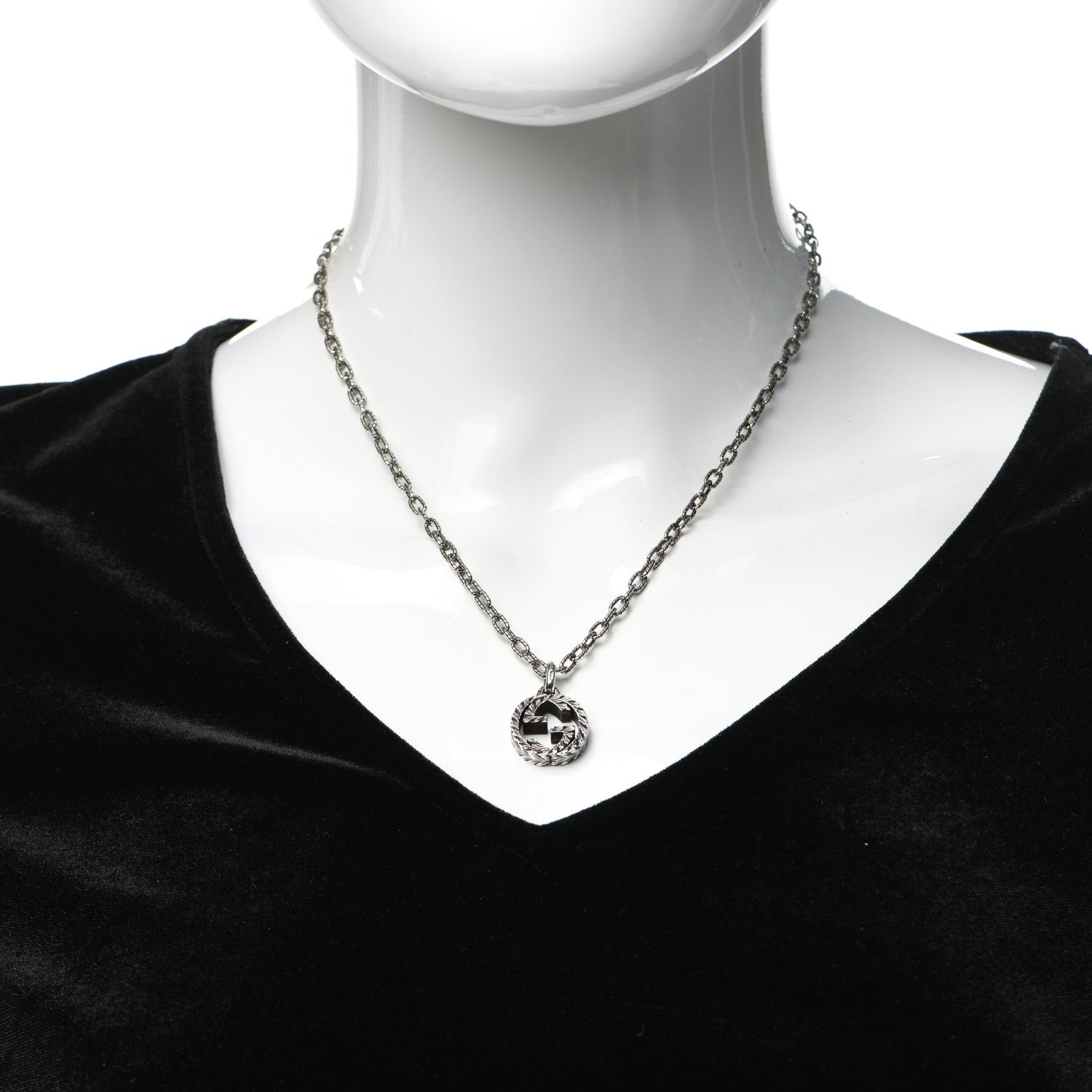 Gucci Sterling Silver Small Textured Interlocking G Pendant Necklace 2 of 7