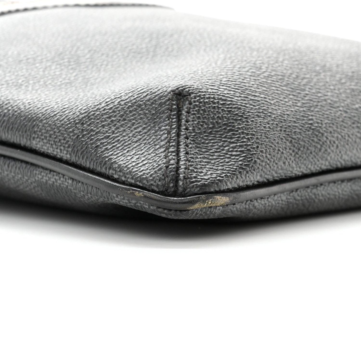 Louis Vuitton Damier Graphite Thomas 8 of 9