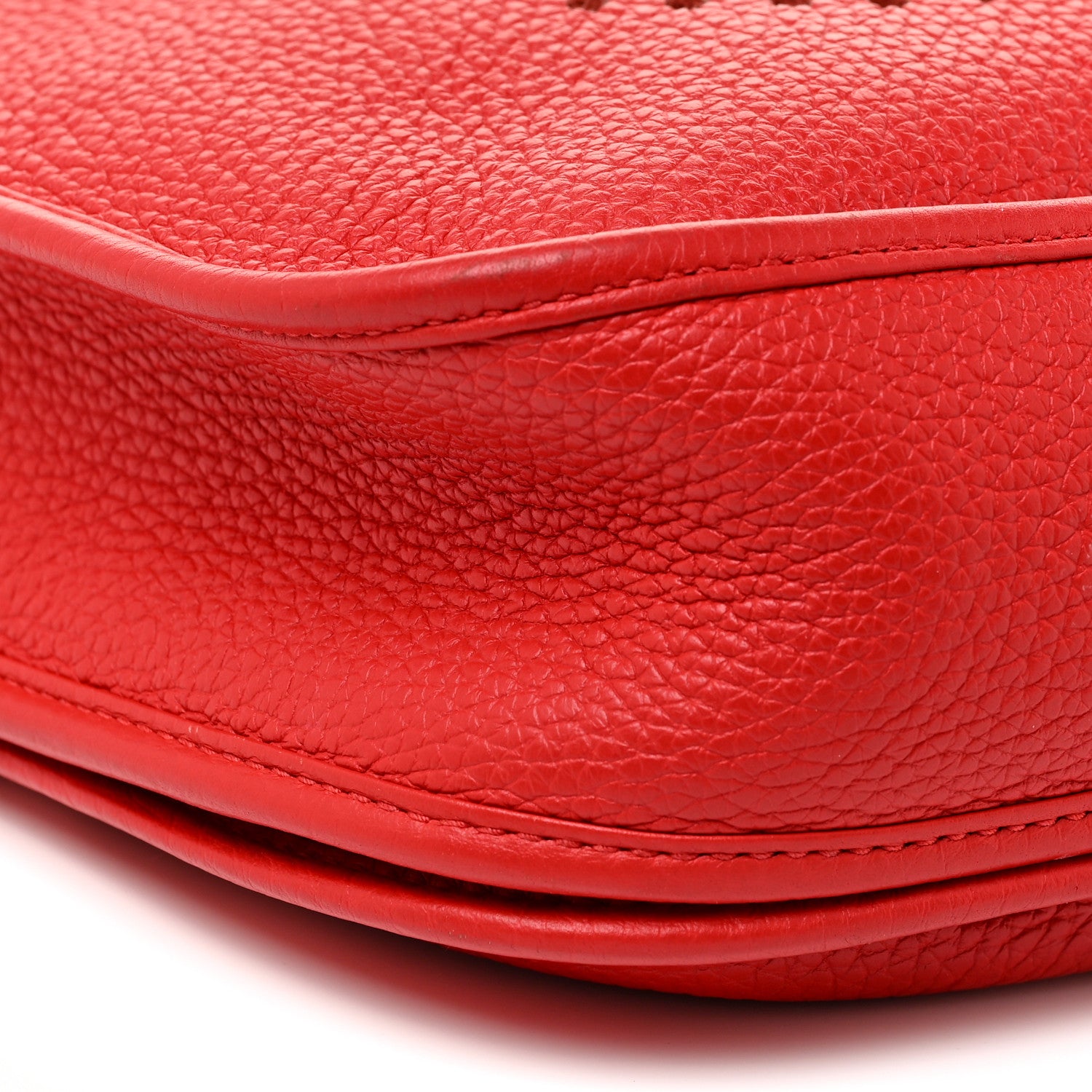 Hermes Taurillon Clemence Evelyne III PM Rouge De Coeur 14 of 29