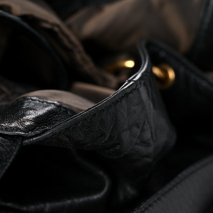 Saint Laurent Calfskin Y Tote Black 29 of 31