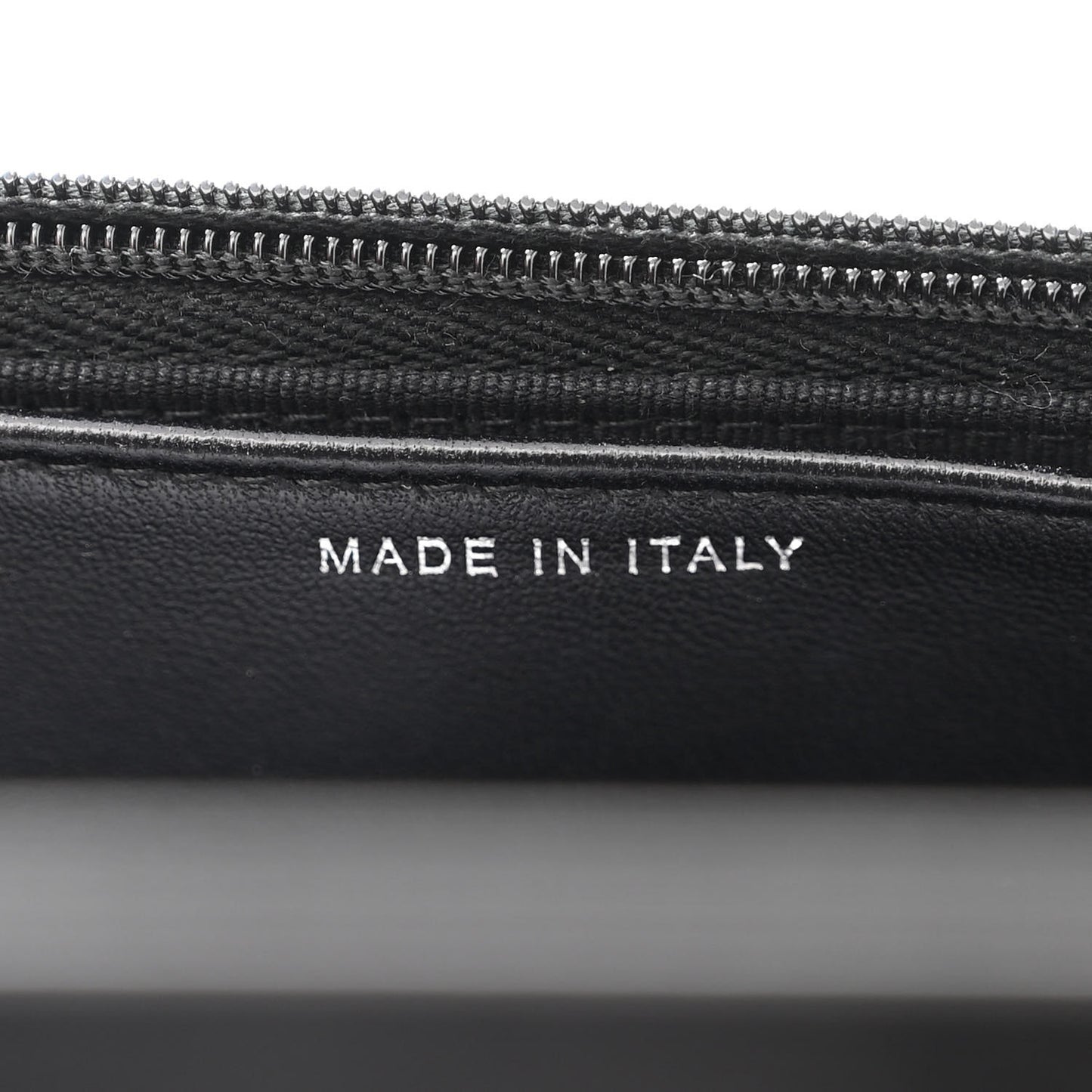 Velvet Quilted Wallet On Chain WOC Black