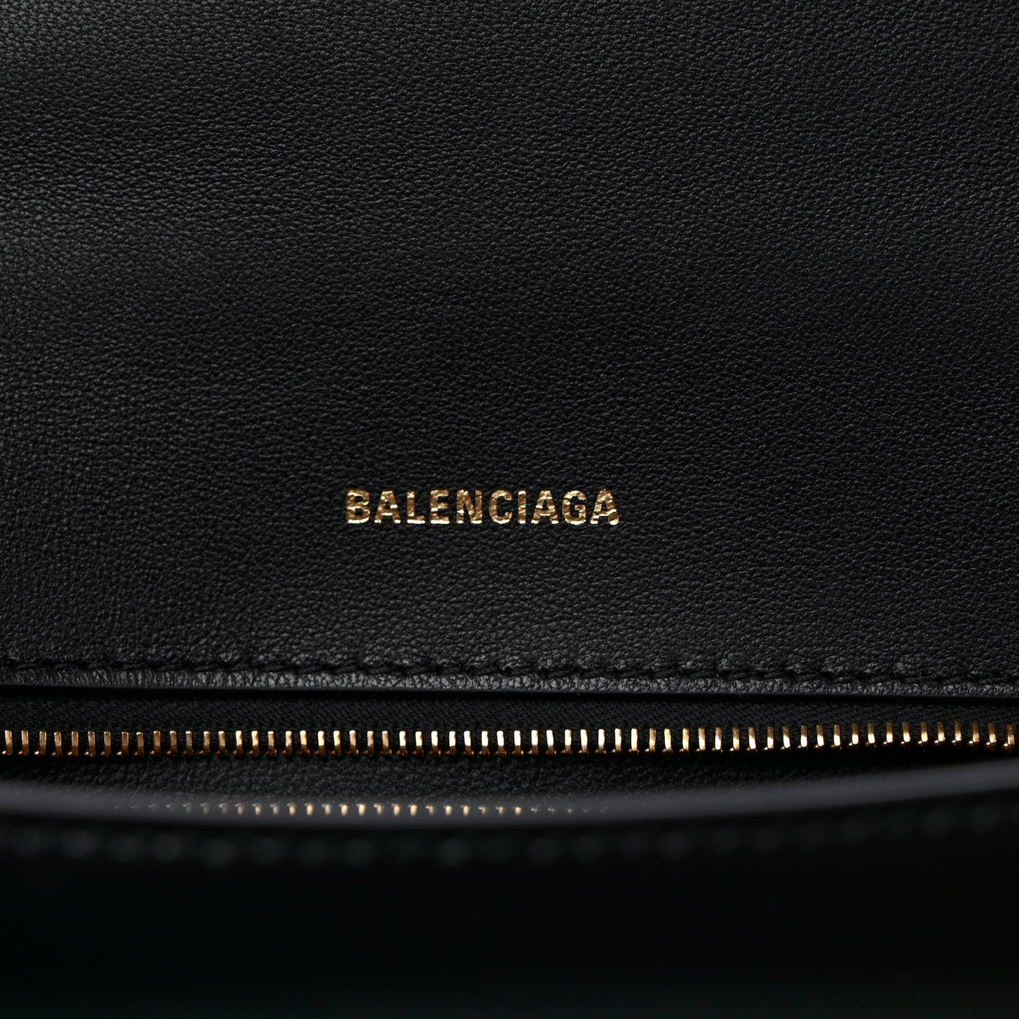 Shiny Box Calfskin Small Hourglass Top Handle Bag Black