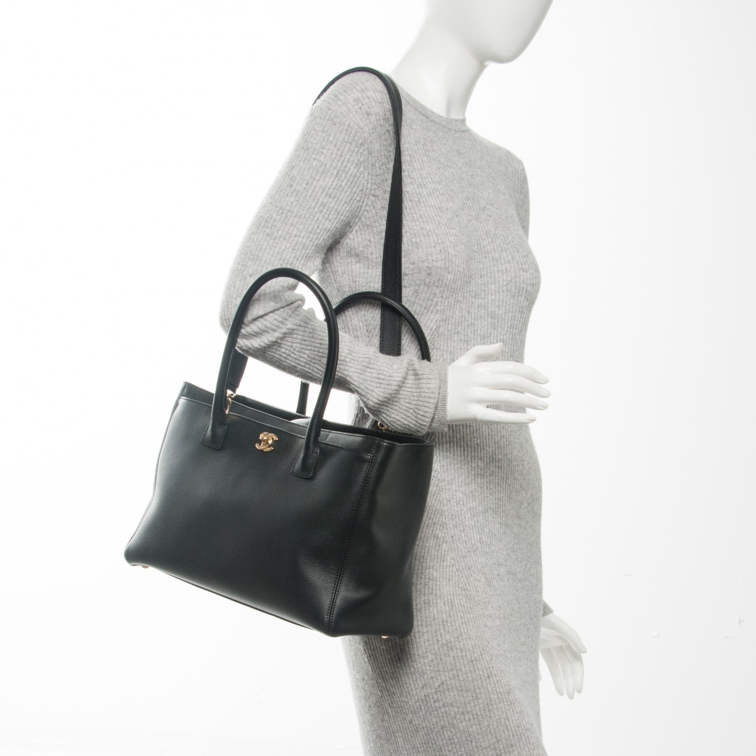 Chanel Calfskin Cerf Executive Shopper Tote Black 2 of 13