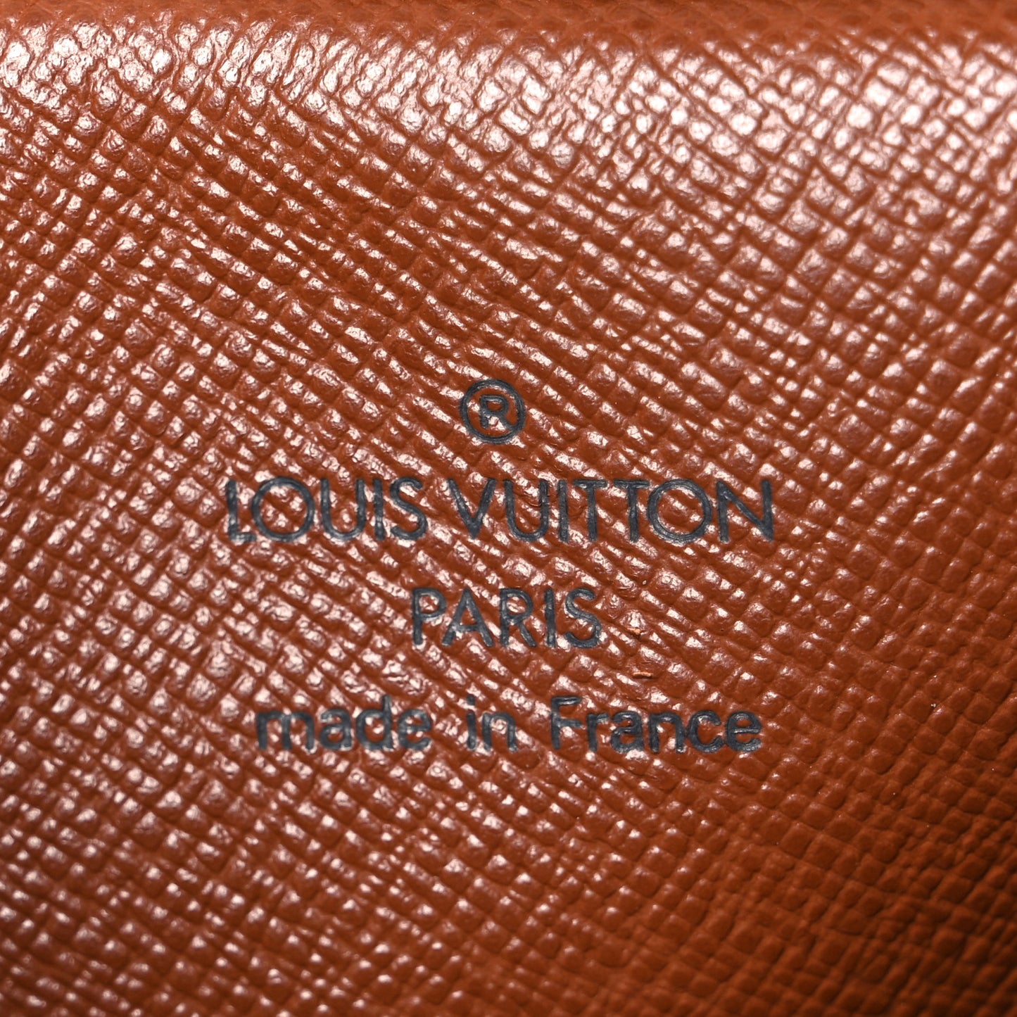 Monogram Amazone