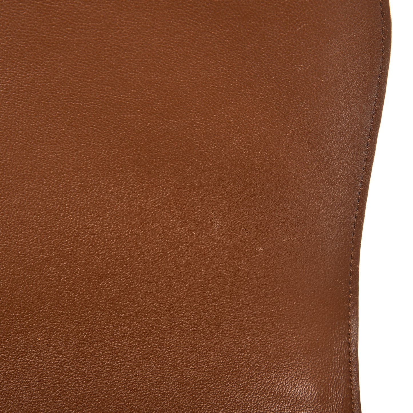 Supersoft Calfskin Medium Trotteur Caramel