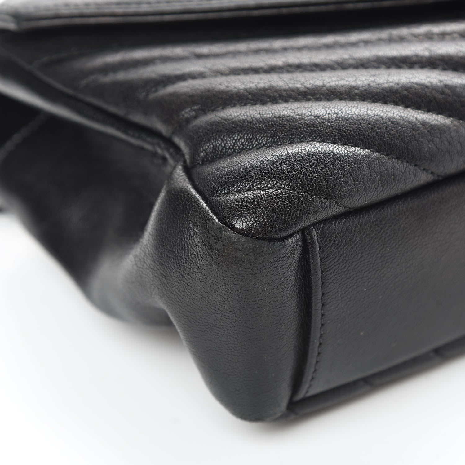 Saint Laurent Sheepskin Matelasse Chevron Monogram Medium College Bag Black 9 of 15