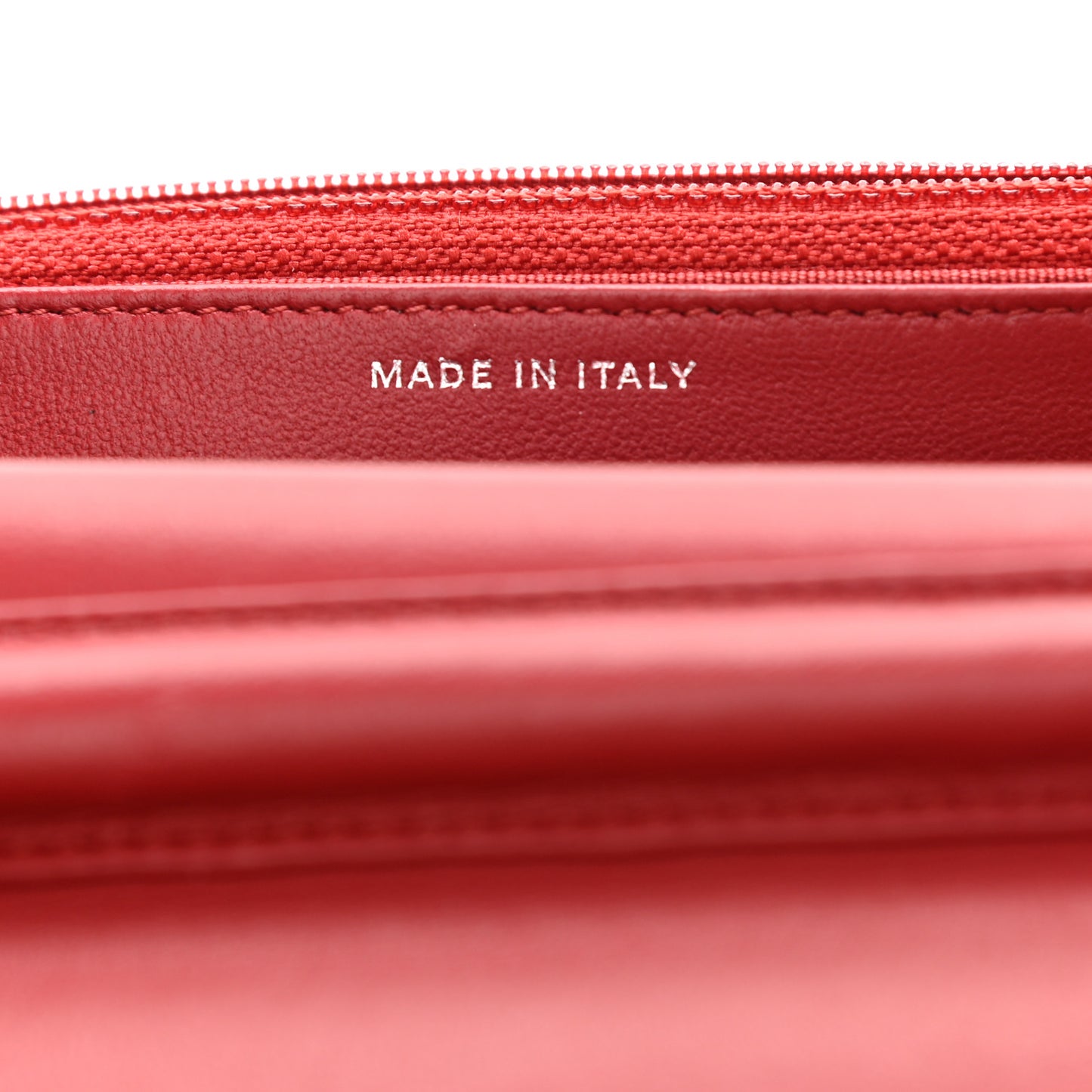 Lambskin Quilted Wallet On Chain WOC Red