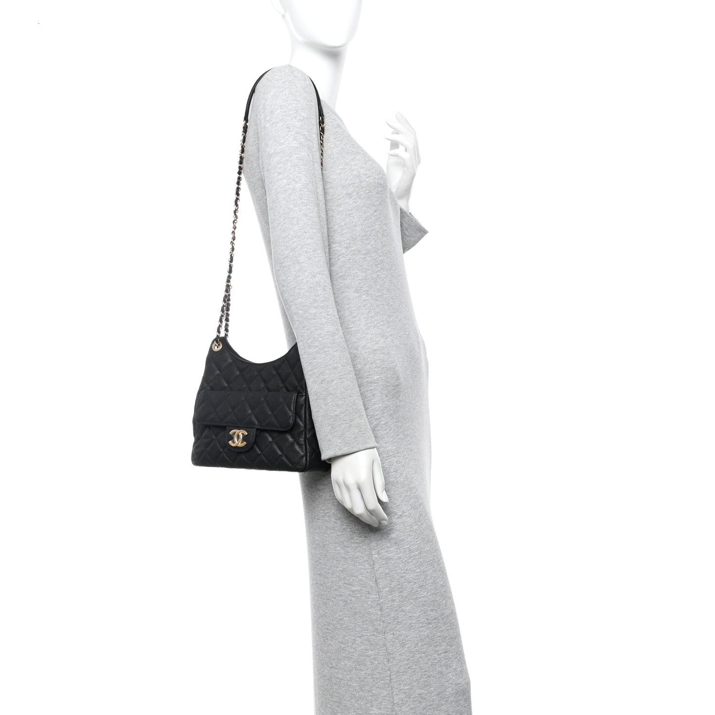 Caviar Quilted Wavy CC Hobo Black