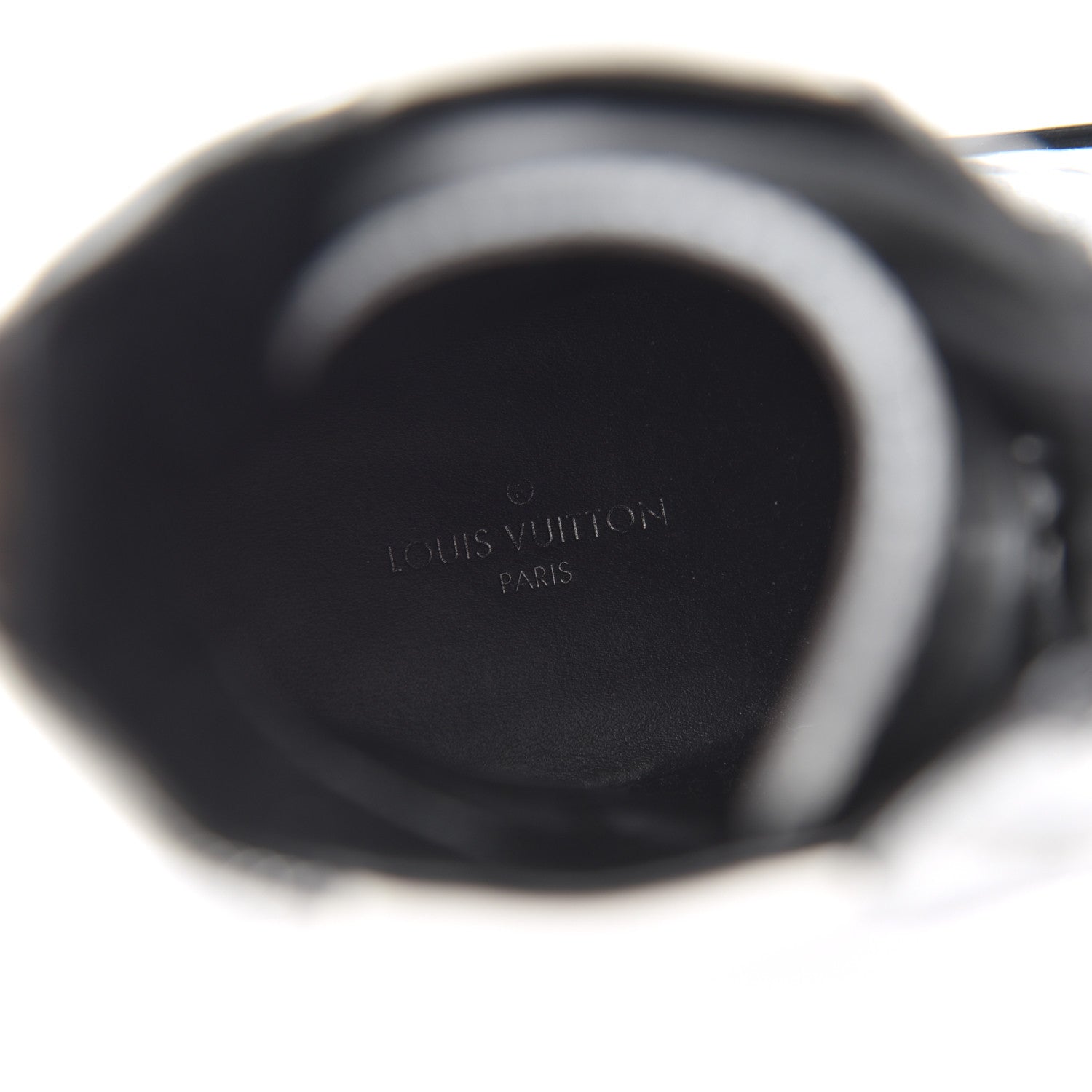 Louis Vuitton Patent Calfskin Spaceship Laureate Platform Desert Boots 37.5 Silver 6 of 21