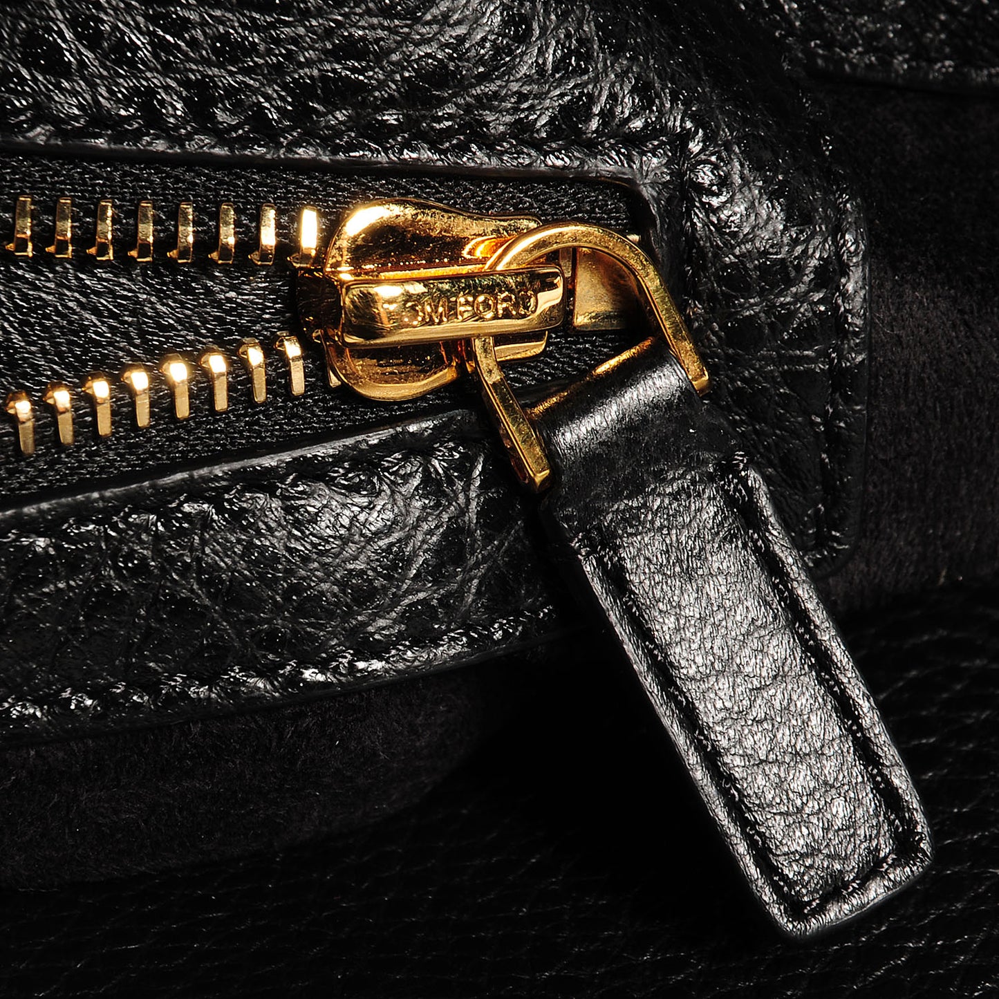 Pebbled Calfskin Jennifer Side-Zip Hobo Black
